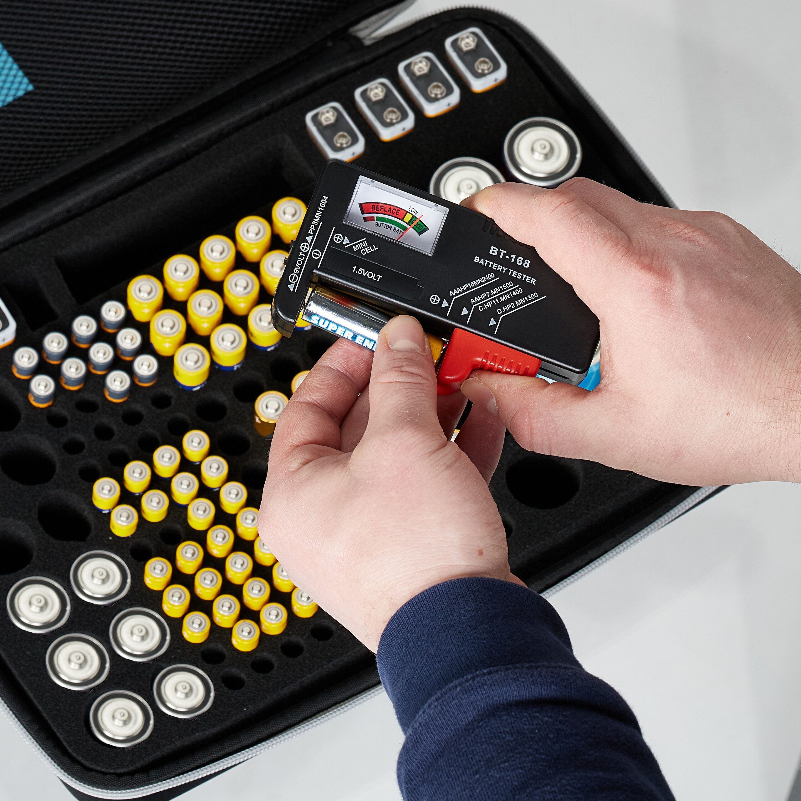 relaxdays Batteriebox Batterie Koffer mit Tester (2 St) – Bild 3 von 5
