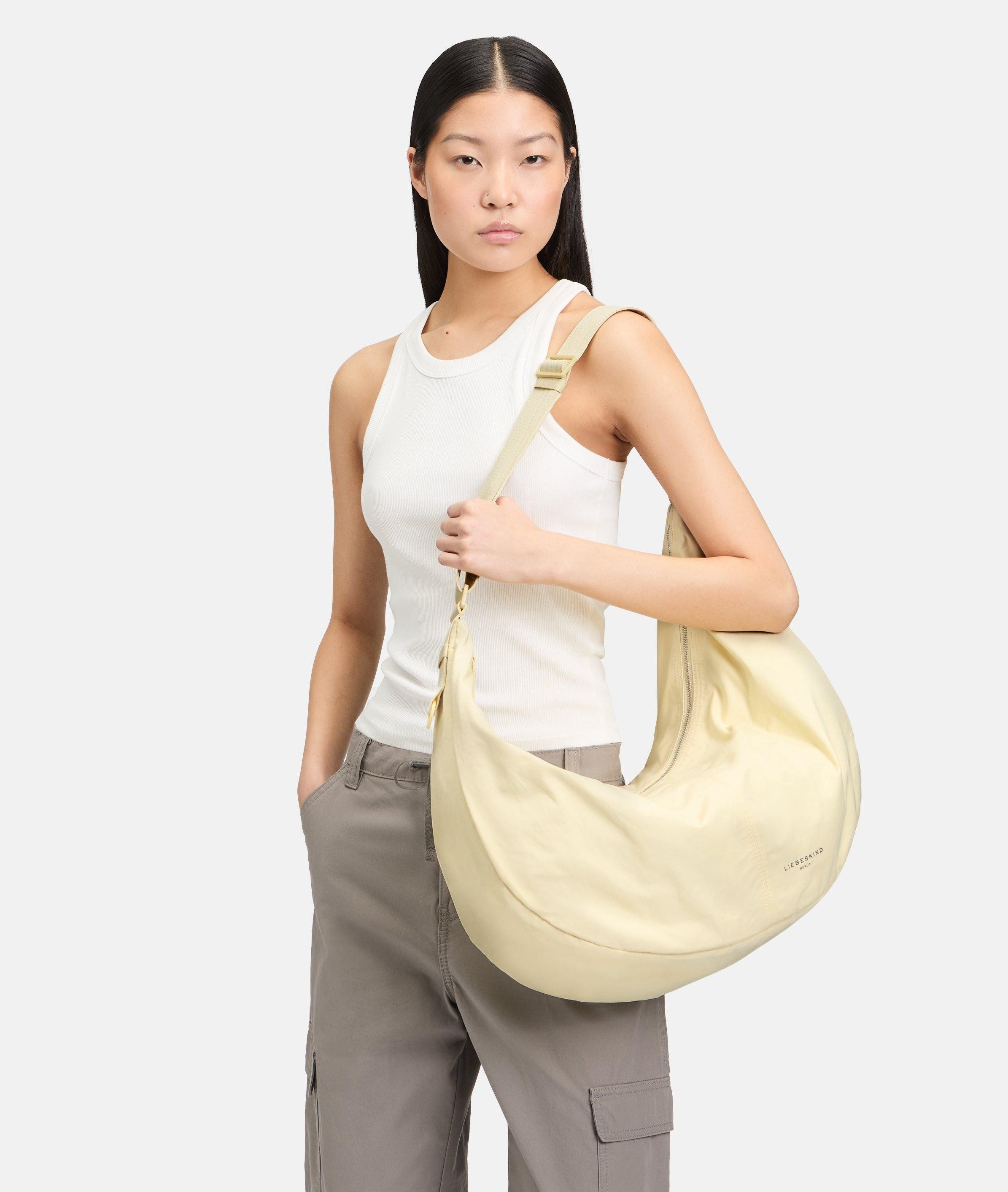 Liebeskind Berlin Schultertasche Nylon Moon Hobo L, Große Hobo-Bag aus Nylon