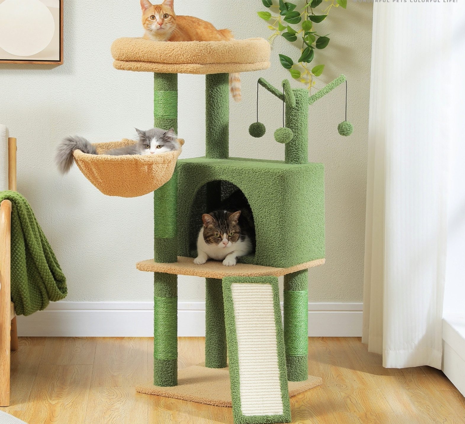 Kratzbaum Mehrstöckiger Katzenturm für Wohnungskatzen, 105cm Höhe