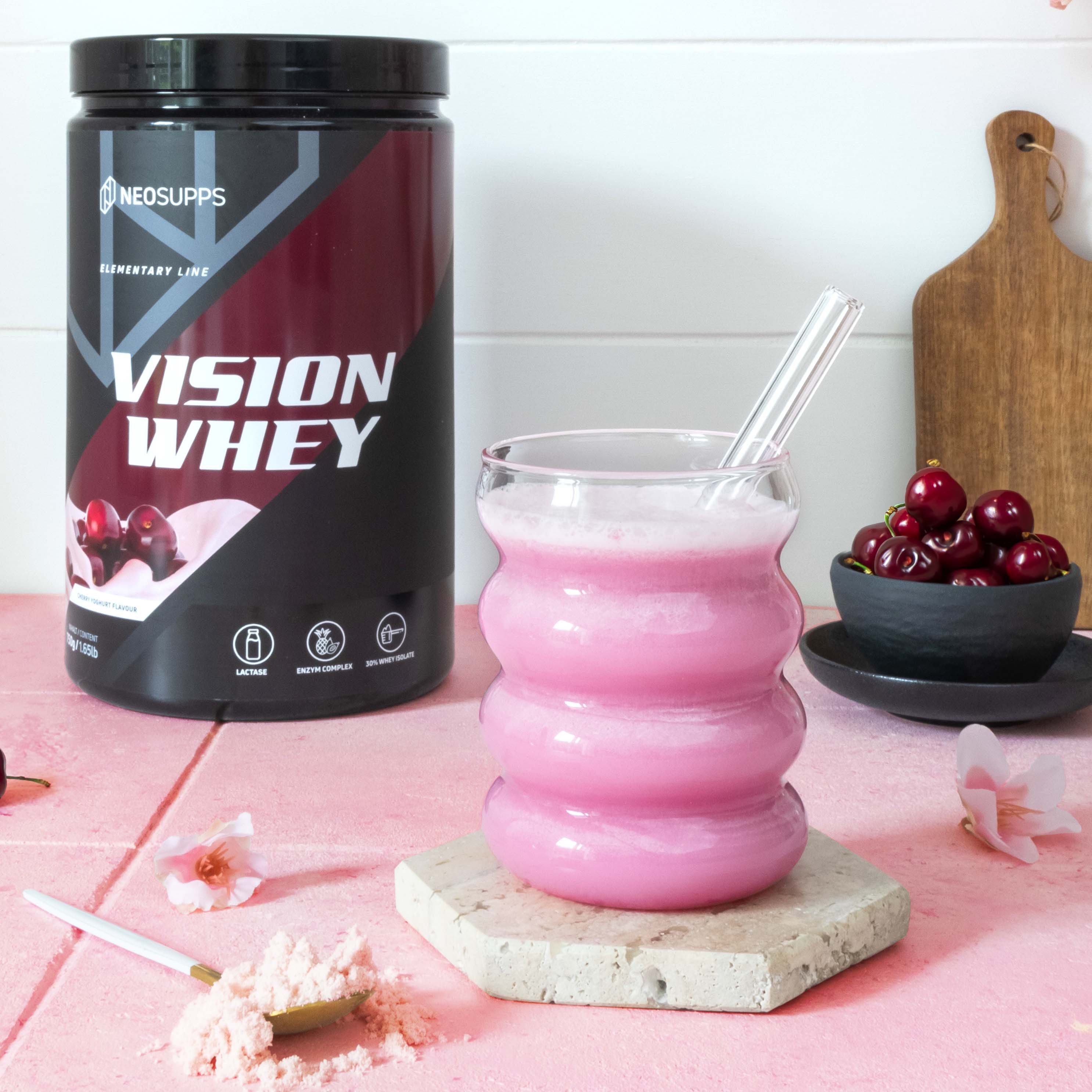 Neosupps Whey Protein Pulver Cherry Yoghurt 750g, Proteinpulver, Proteinshake Pulver, 750 g, Protein zum Muskelaufbau mit geprüfter Qualität, Made in Germany – Bild 3 von 5