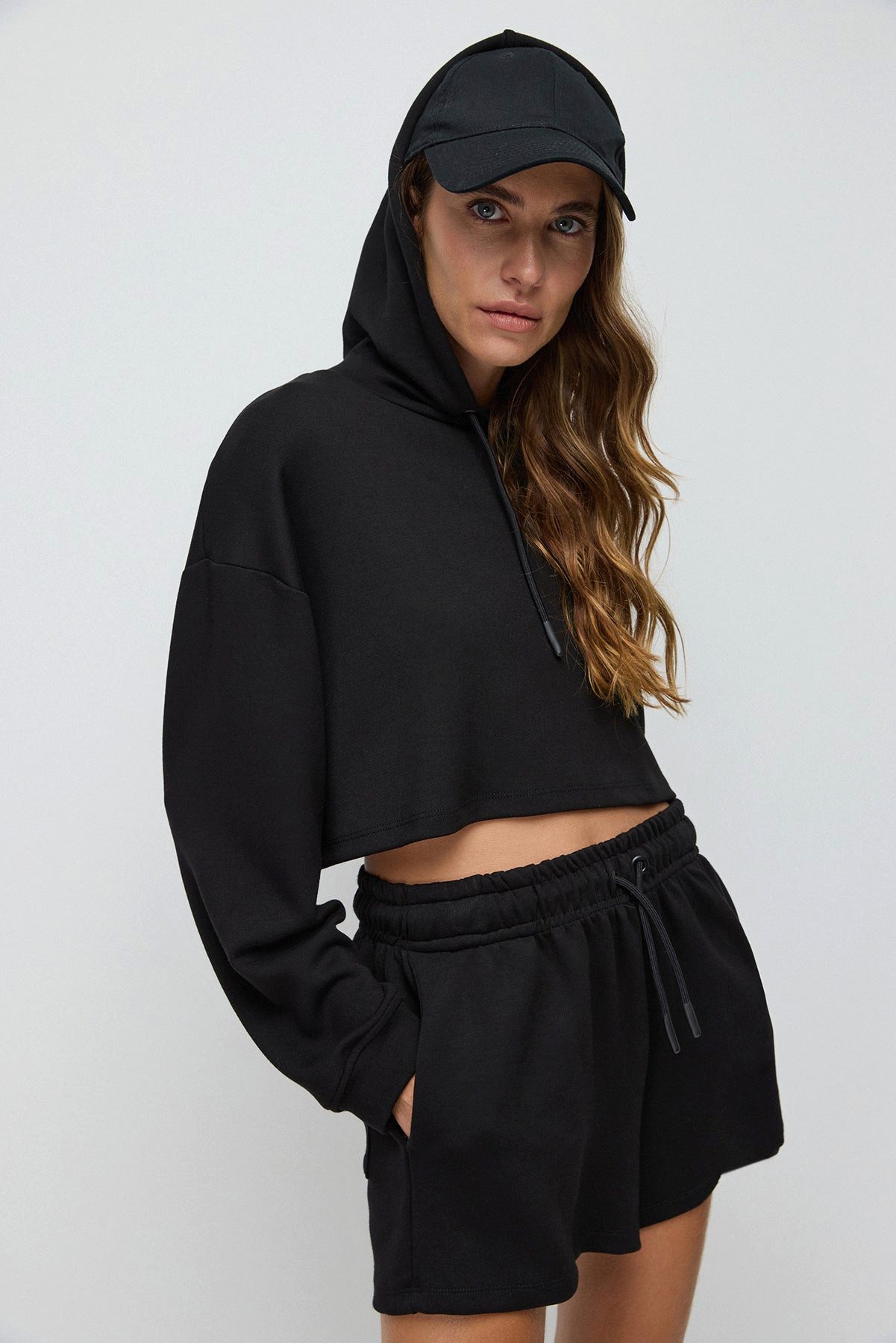 Kapuzensweatshirt Kapuzen-Crop-Sweatshirt