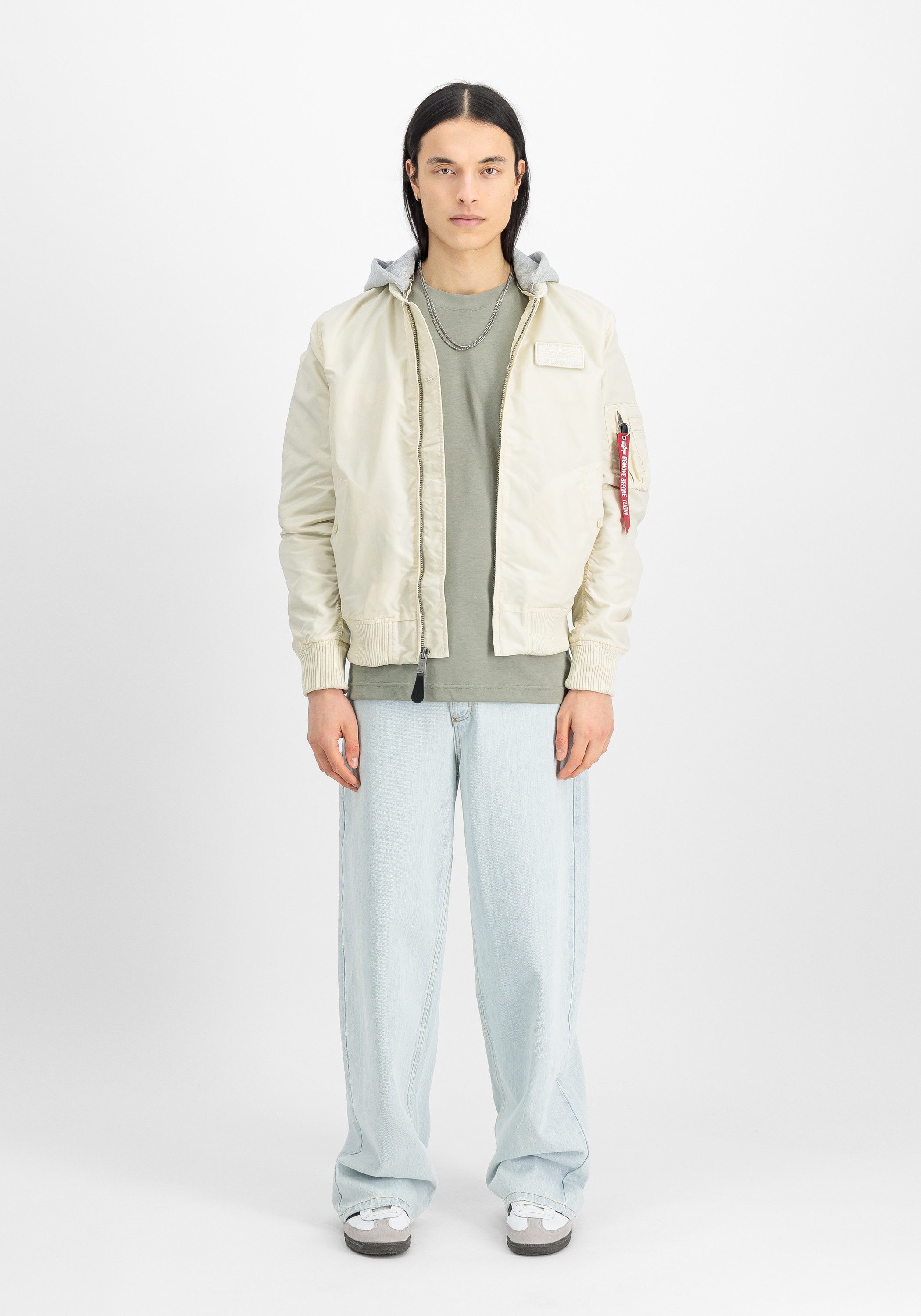 Alpha Industries Bomberjacke MA-1 TT Hood Light
