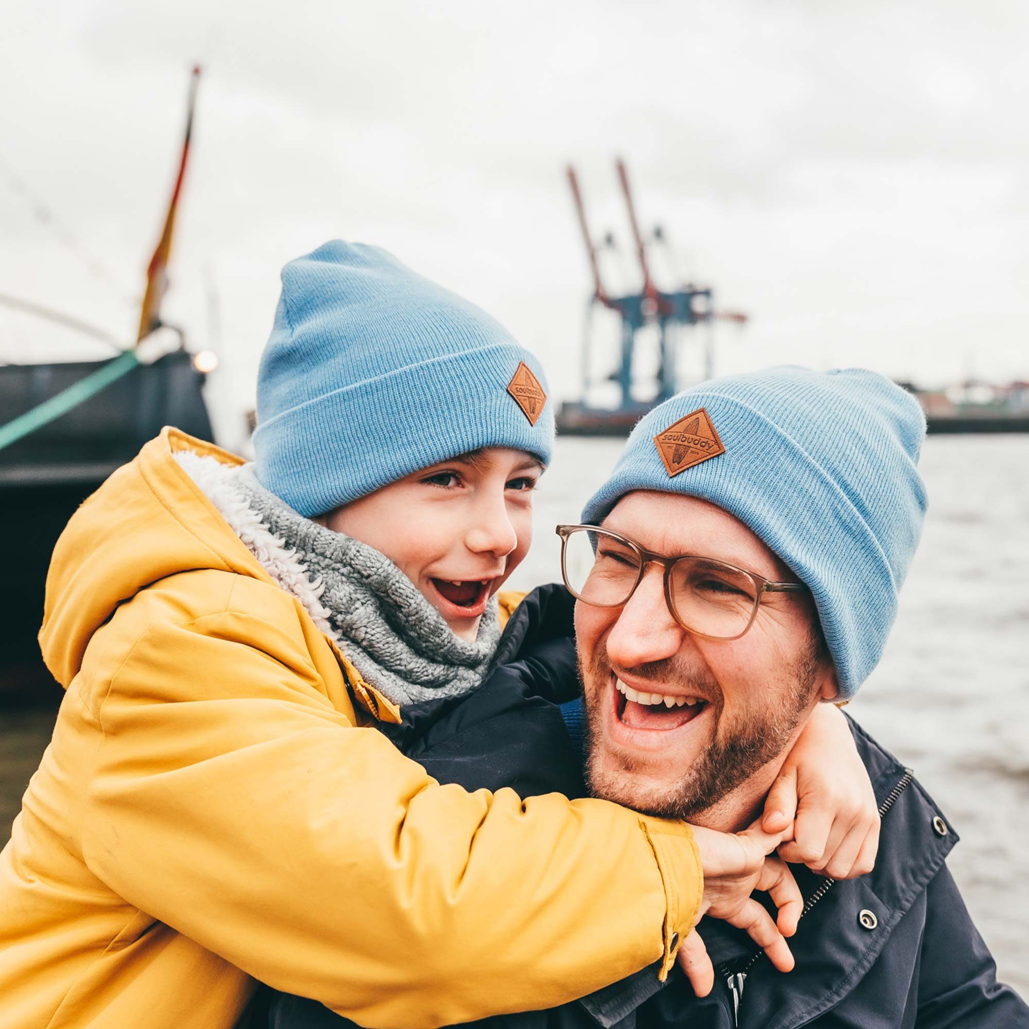 Soulbuddy Strickmütze 2er-Set Partnerlook Familie, Geschenk für Eltern (1x Eltern Beanie & 1x Kids Beanie, OEKO-TEX® Standard 100 zertifiziert)