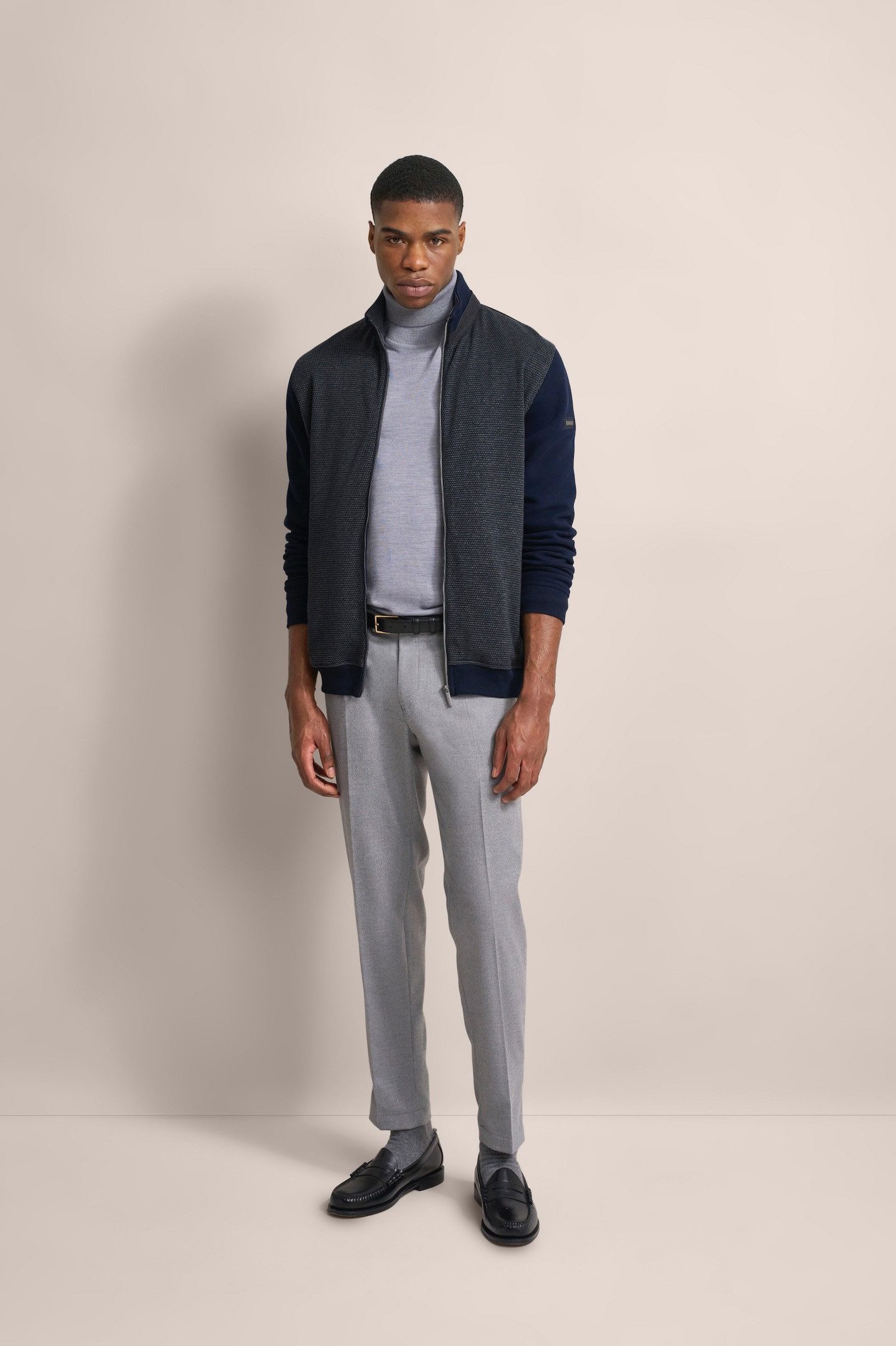 bugatti Sweatjacke mit Eingrifftasche