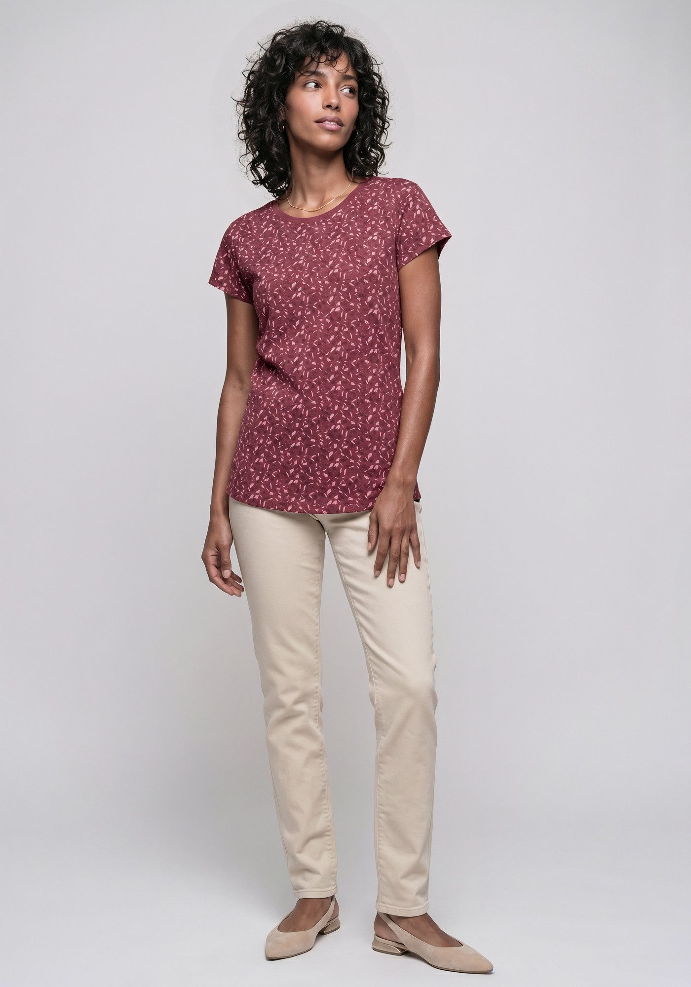Alife & Kickin Rundhalsshirt FelinaAK B modisches Basic-Shirt mit Rundhals-Ausschnitt, rundem Saum und allover – Bild 4 von 5