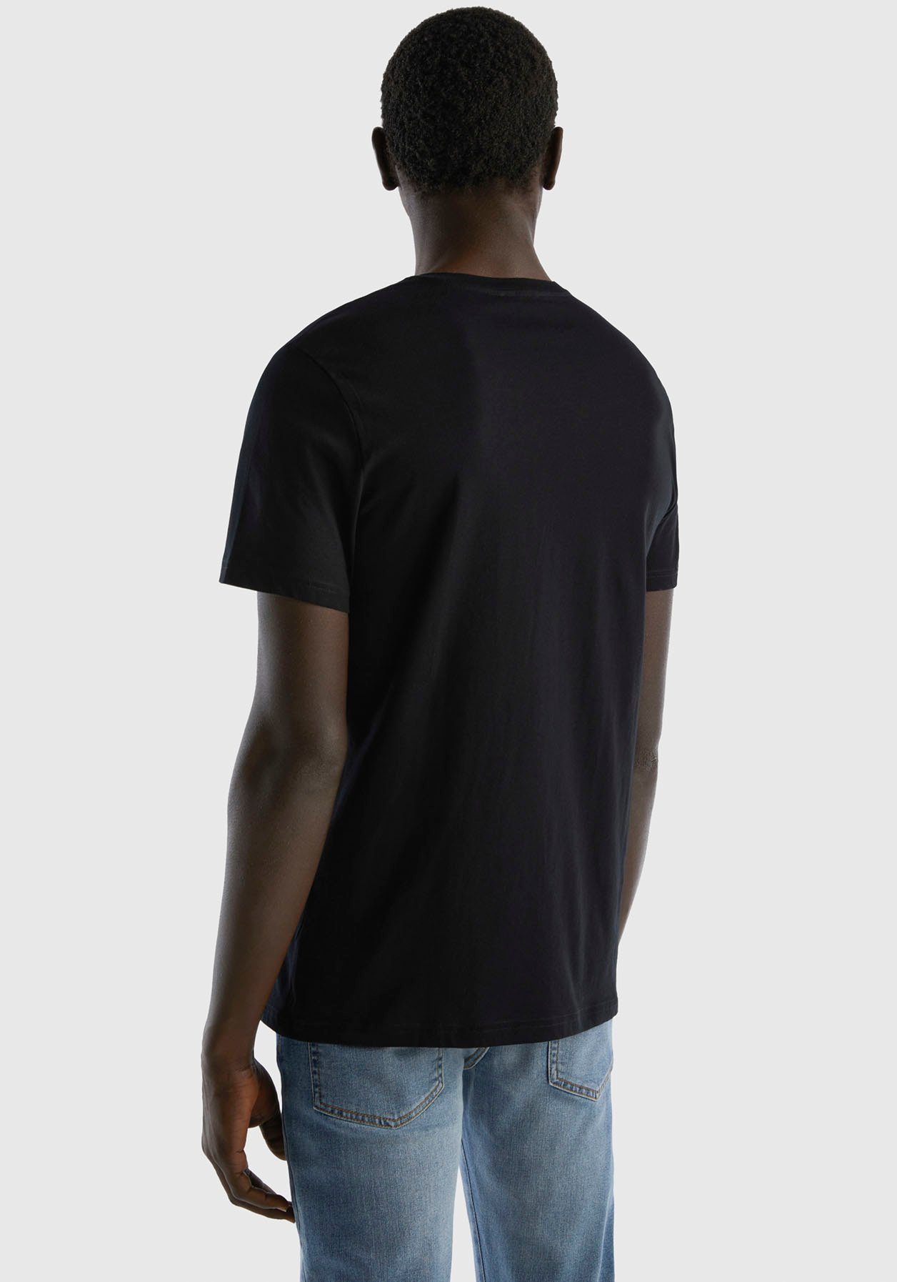United Colors of Benetton T-Shirt in cleaner Basic-Form schwarz | V-Shirts