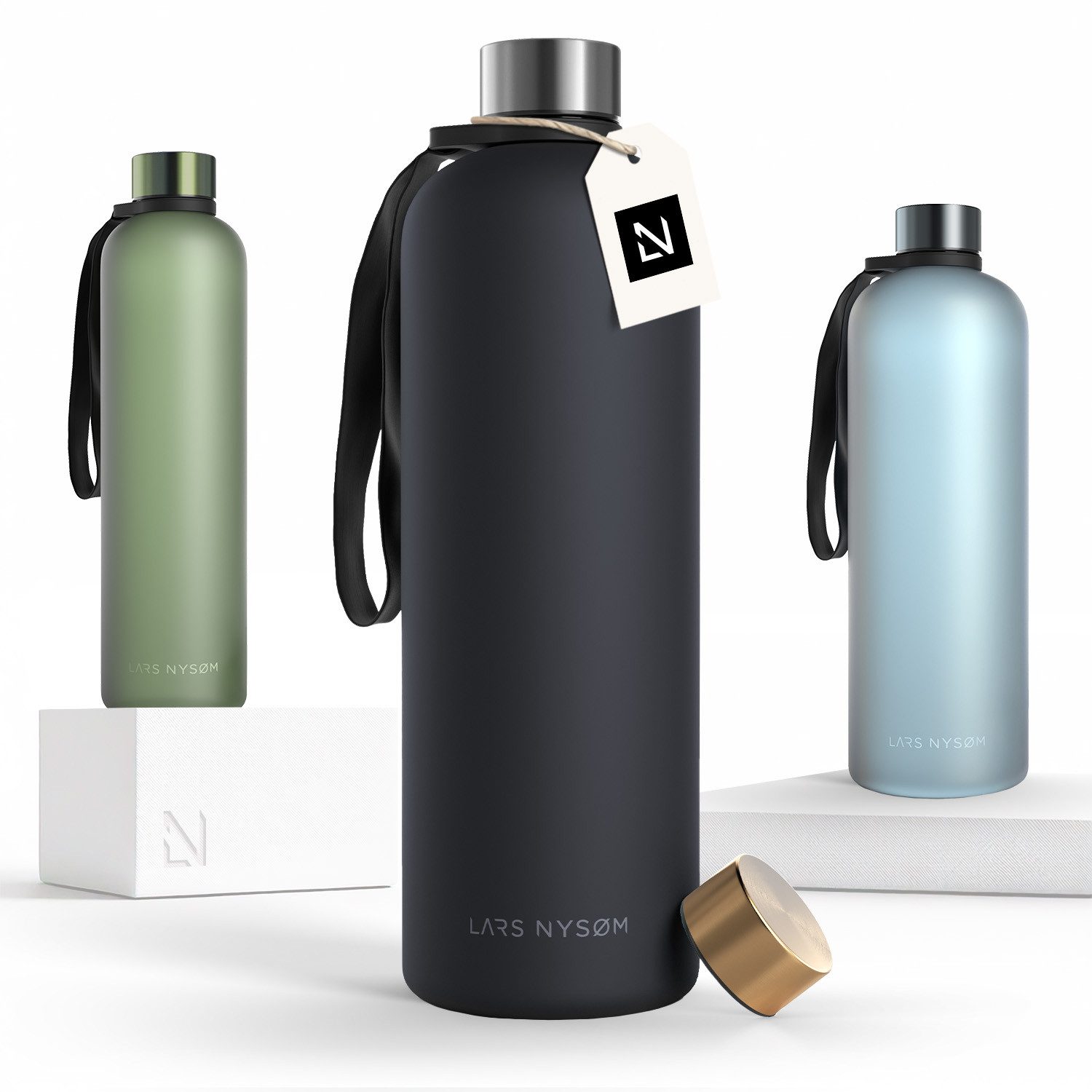 LARS NYSØM Trinkflasche Blæst, Trinkflasche mit Hydrationsskala und Trageschlaufe