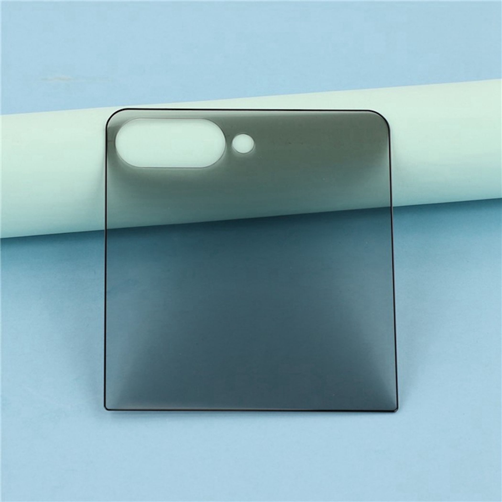 Wigento Displayschutzglas Privacy 1x für Samsung Galaxy Z Flip8 Display 9H Hartglas Blickschutz für Samsung Galaxy Z Flip8 5G, Privacy Display Schutz Glas – Bild 3 von 4