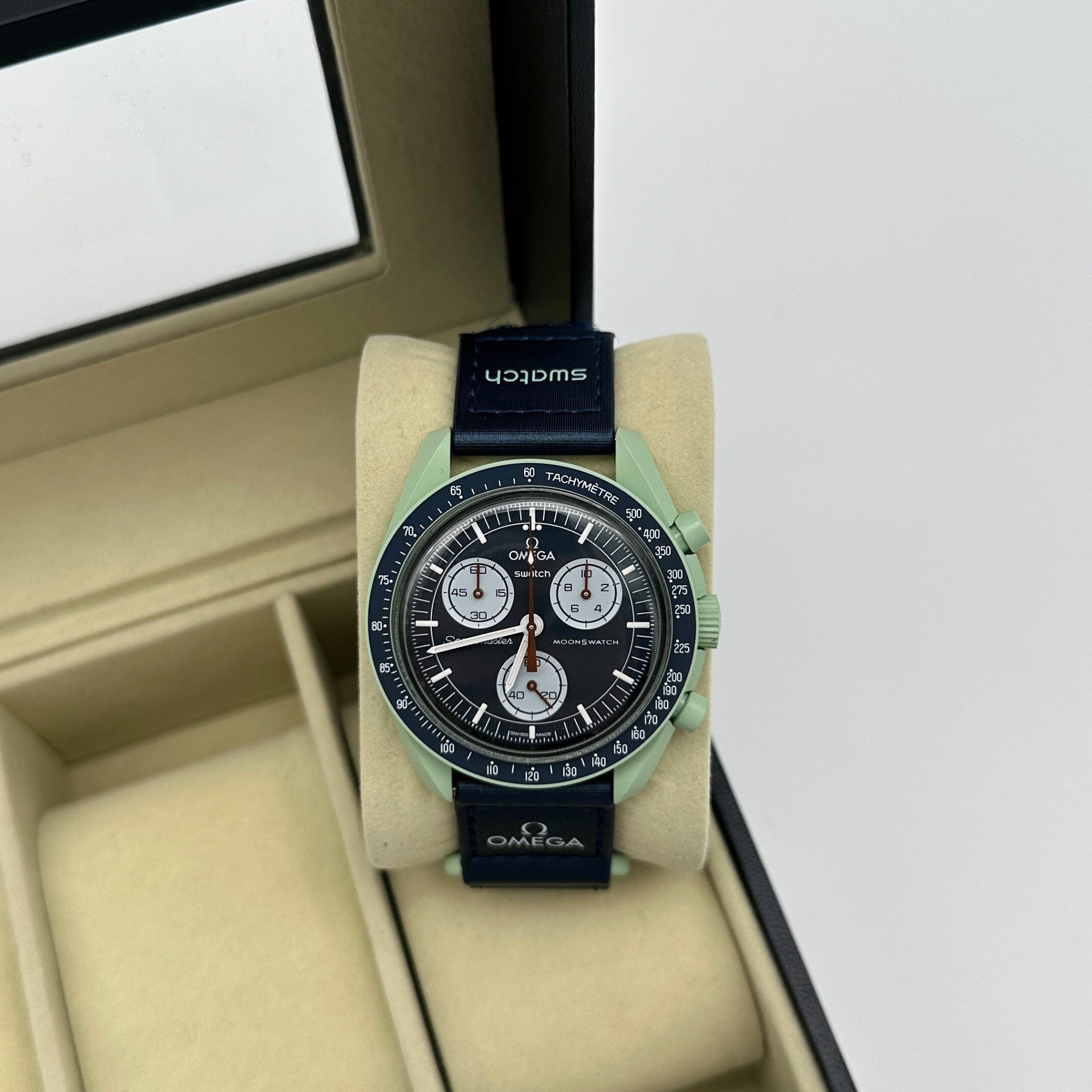 Chronograph Swatch x Omega Bioceramic Moonswatch Mission on Earth Mission on Earth, Moonswatch