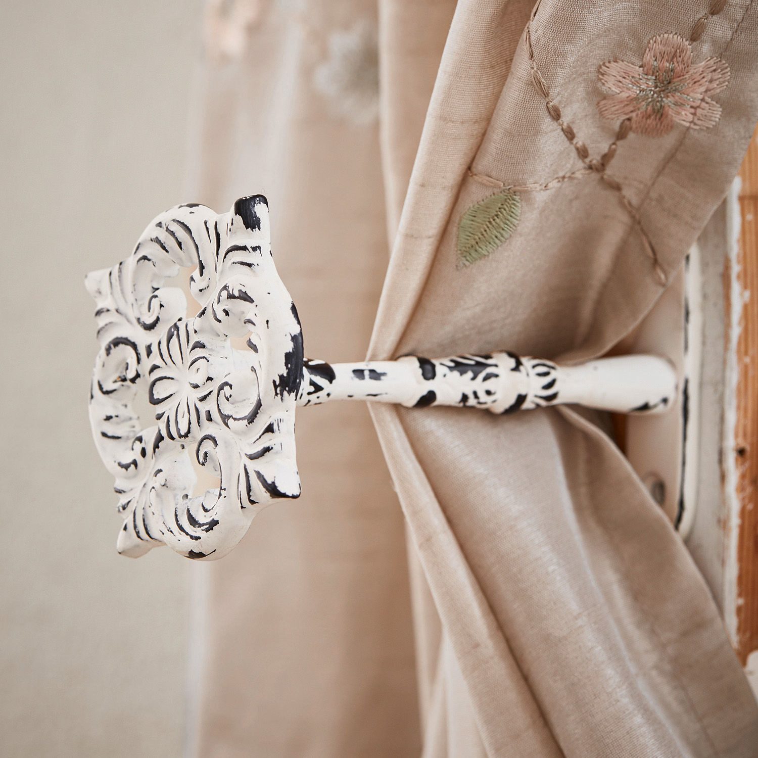 Mirabeau Gardinenstange Vorhanghalter 2er Set Fromont antikweiß, Ø 0 mm, Al günstig online kaufen