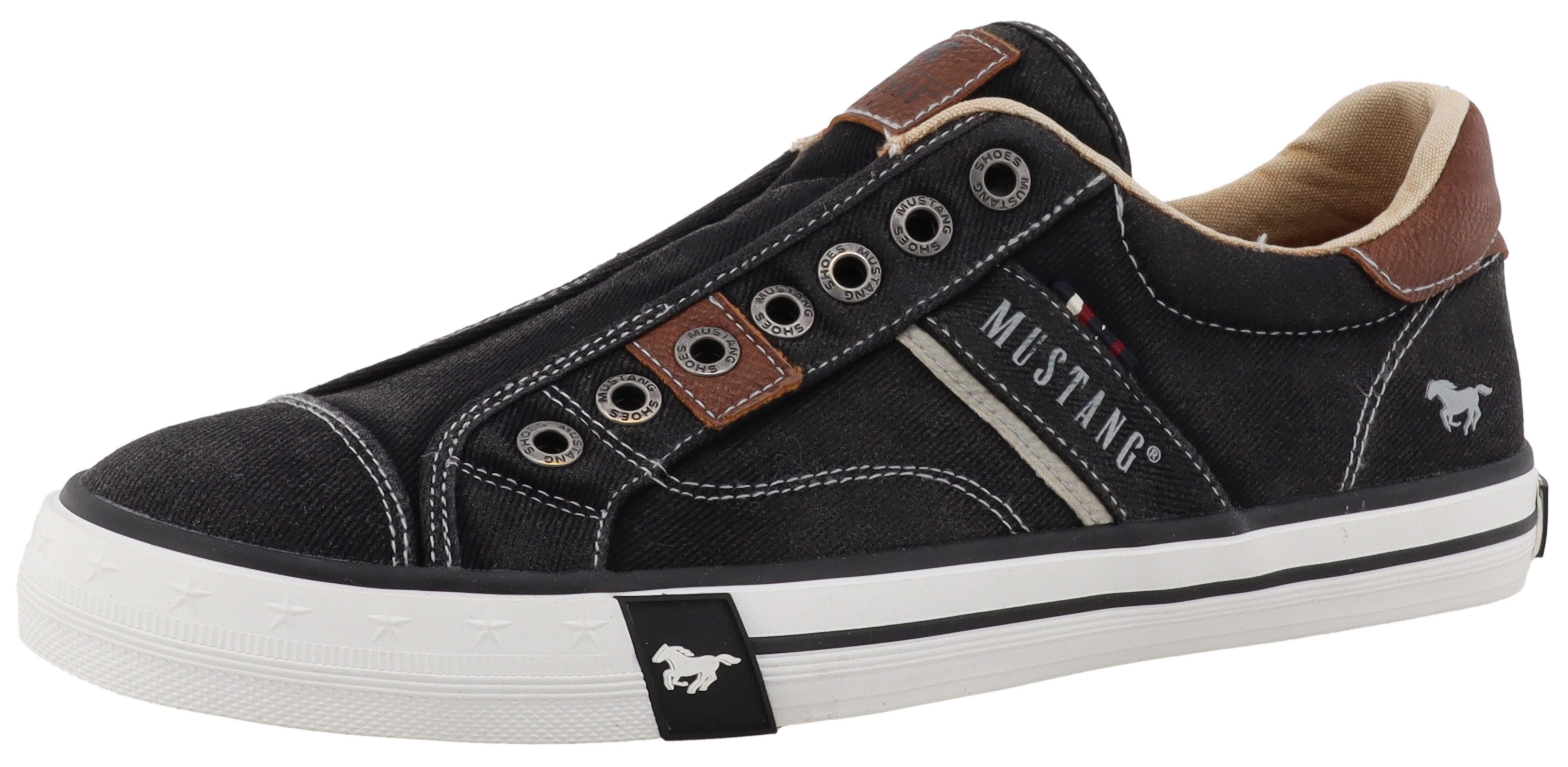 Mustang Shoes Calogero Slip-On Sneaker Slipper, Freizeitschuh, Halbschuh mit Kontrastnähten