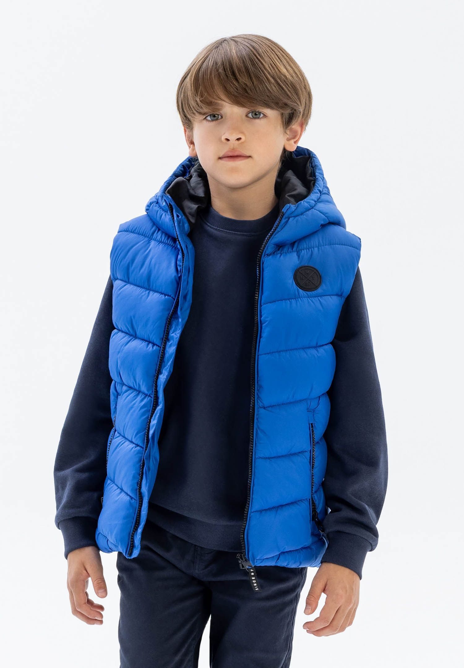MINOTI Steppweste Ärmellose Jacke mit Badge und Kontrastdetails  (2y-14y) günstig online kaufen