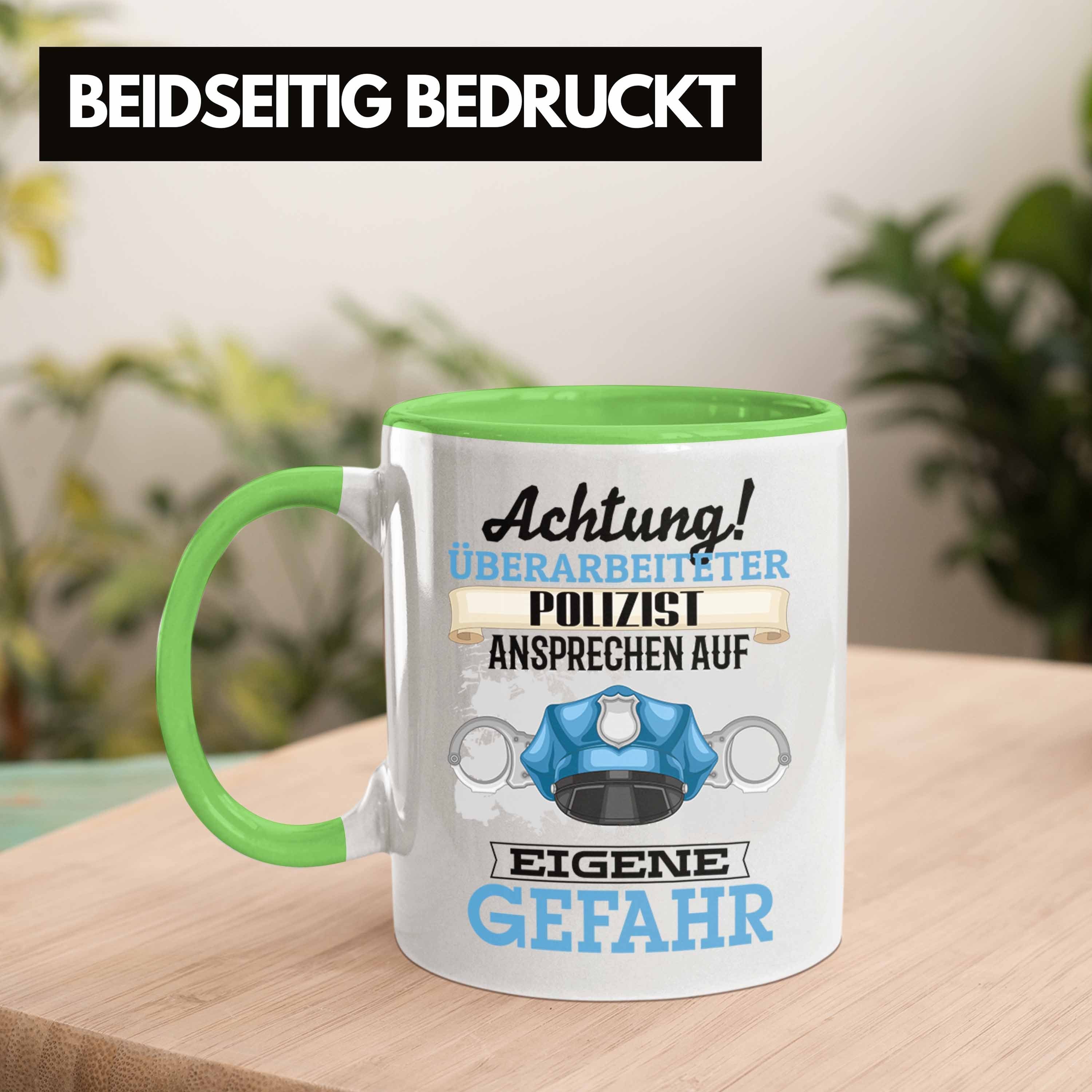 Trendation Tasse Polizist Tasse Spruch Lustiger Grün Geschenkidee Geschenk für Kaffeebecher
