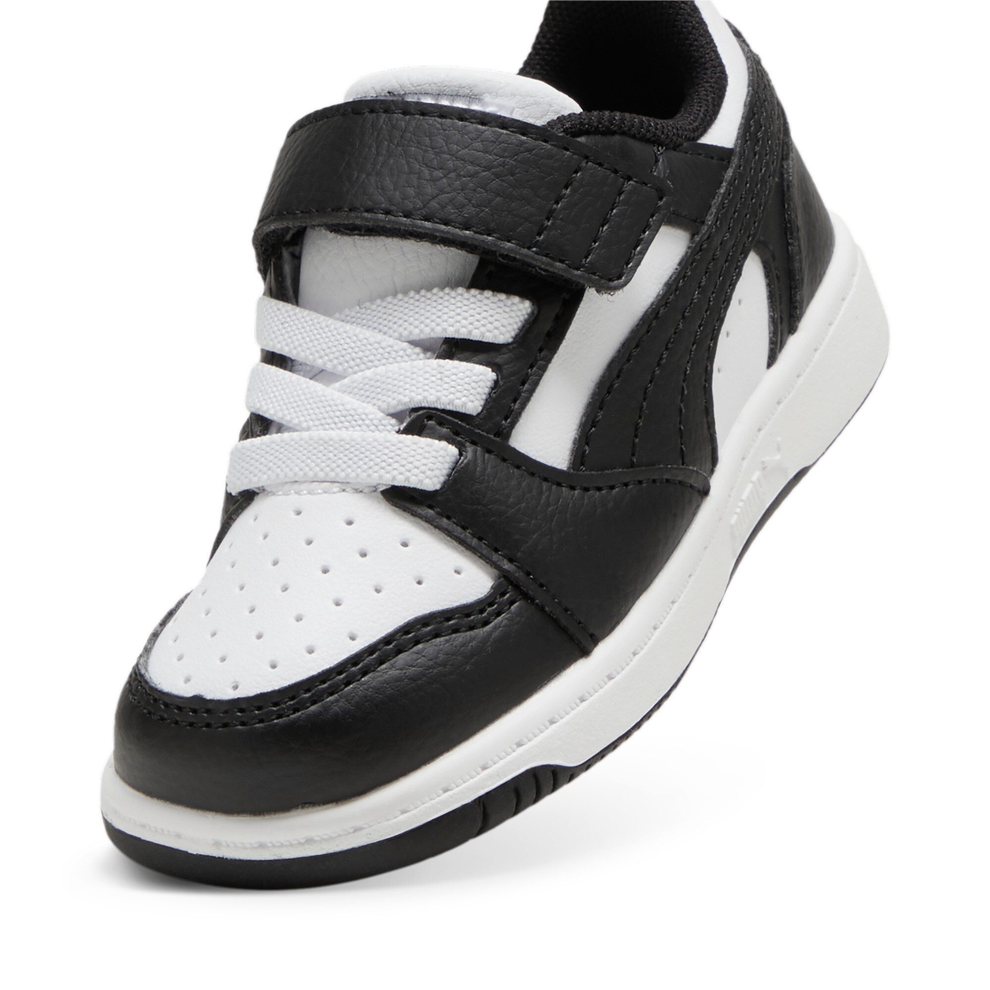 PUMA REBOUND V6 LO AC+ INF Sneaker mit Klettverschluss, weiche Einlegesohle, profilierte Gummilaufsohle