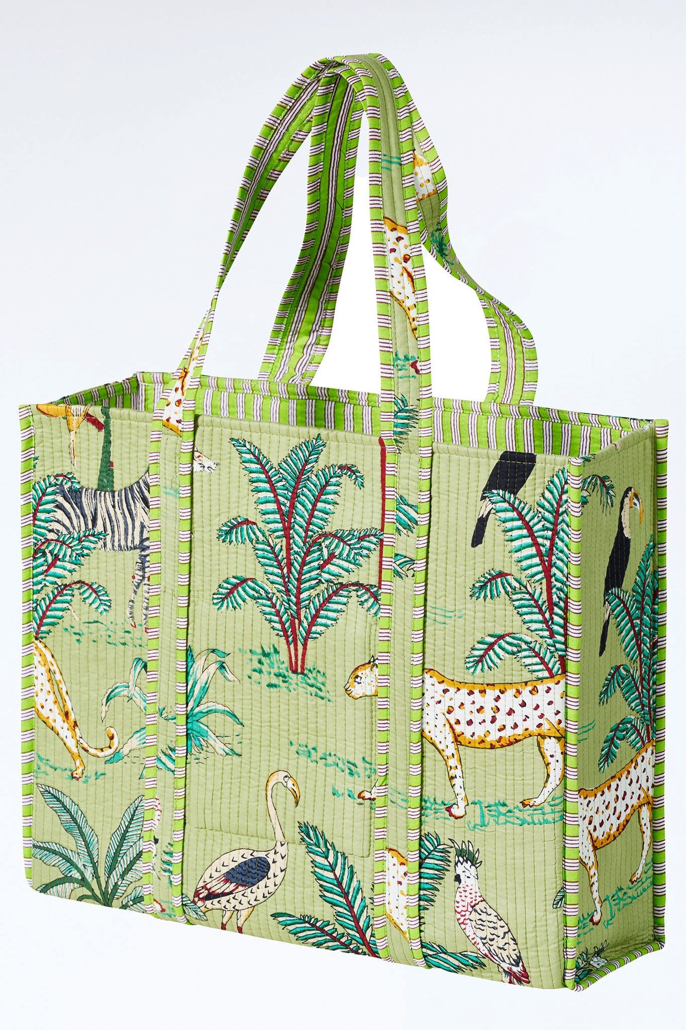 Himalaya Clothing Strandtasche Damen Handtasche groß mit lebendigem Muster und großzügigem Stauraum (1-tlg., HxBxT: 38x45x15 cm), Gesteppter Shopper mit integrierter kleiner Innentasche im Boho-Stil