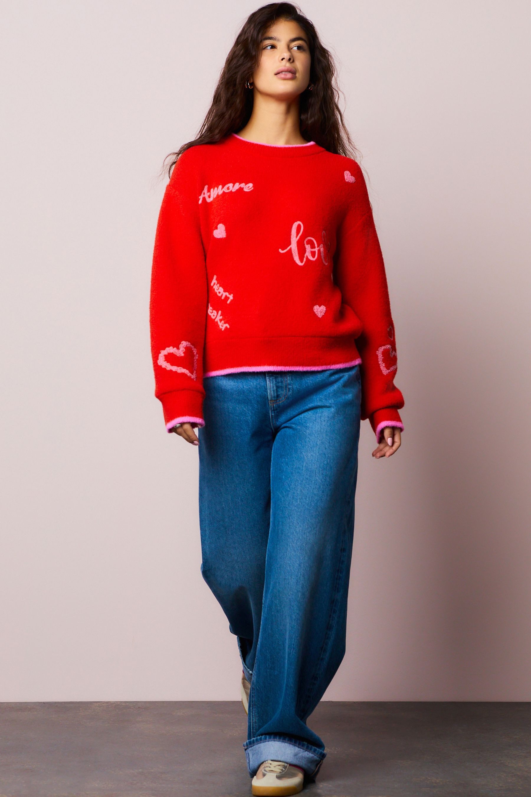 Next Sweater Kuscheliger Valentins-Pullover mit Stickerei (1-tlg) – Bild 5 von 5