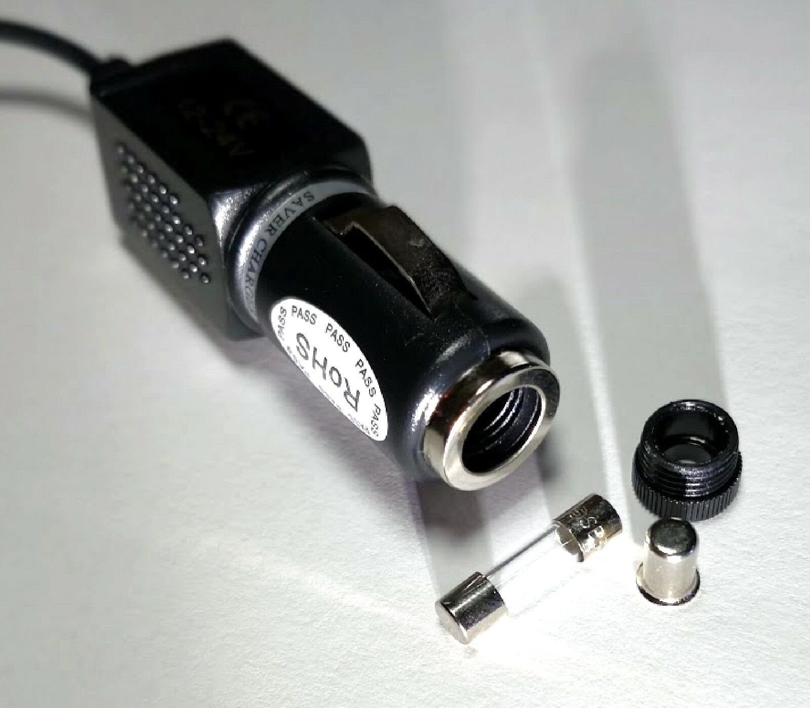 AIV KFZ 12V 24V Ladekabel Micro-USB Spiral-Kabel Smartphone-Kabel,  micro-USB, Lade-Adapter für PKW Auto LKW Wohnmobil NFZ, für Handy, Navi,  etc.