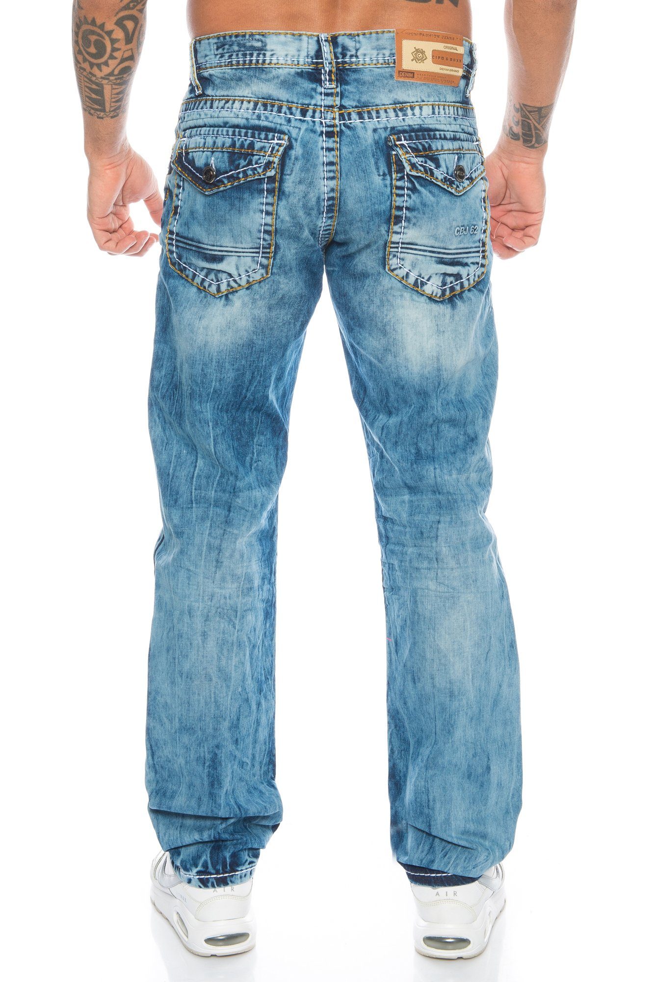 Labelpatch mit im und kleine Regular-fit-Jeans vorne & Akzente, Kontrastnähte Jeans Hose und Stoff dicke Herren Cipo Verschiedene Branding Baxx ausgefallenem Kontrastnahtdesign