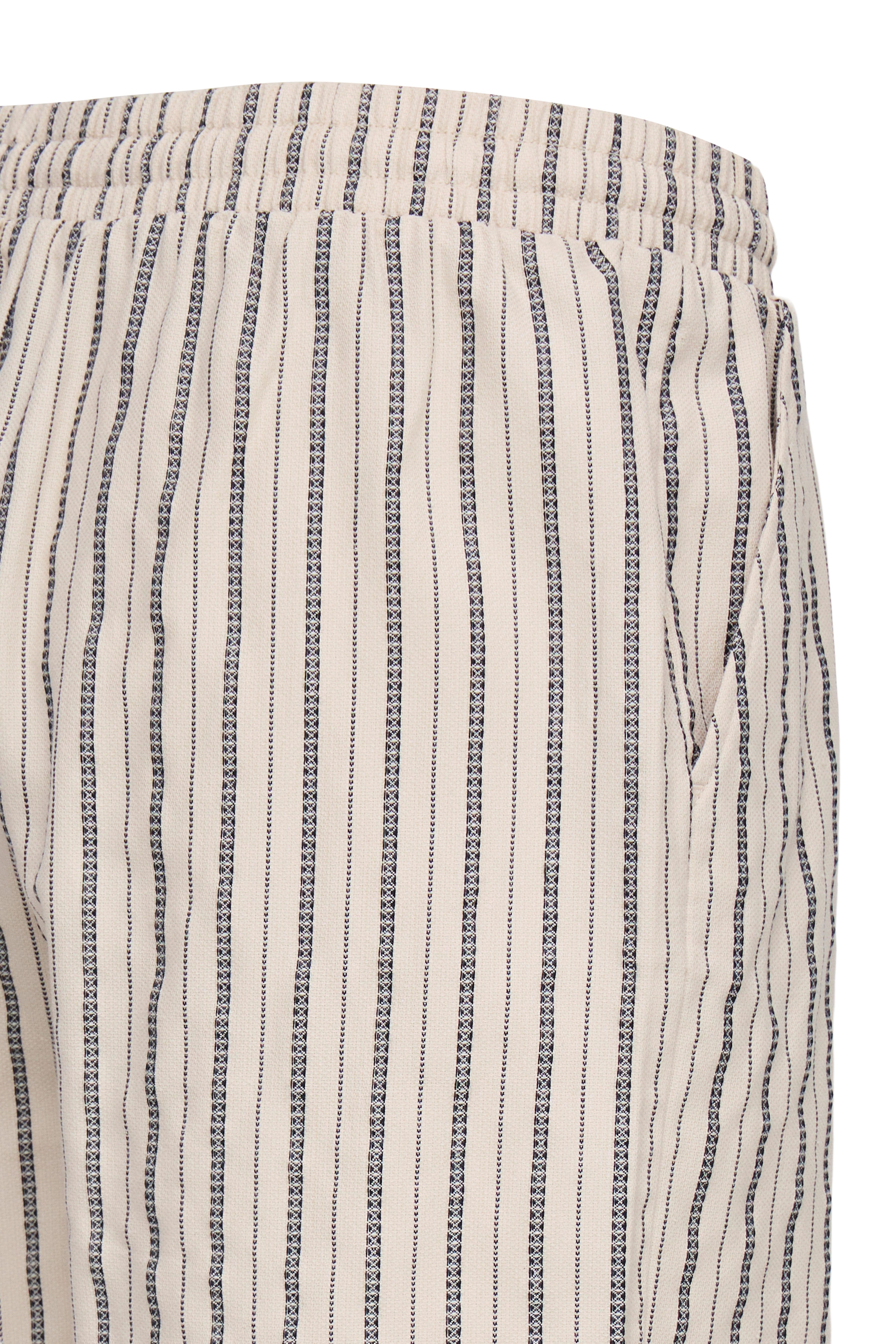 Blend Bermudas BHMAXIM RELX EASYPULL WOVENSHS aus Baumwolle, Relaxed Fit, mit Kordelverschluss, kniefrei geschnitten