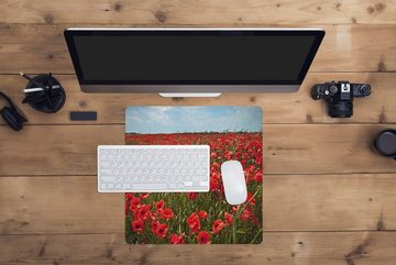 MuchoWow Gaming Mauspad Eine Wiese voller Mohnblumen (1-St), Mousepad mit Rutschfester Unterseite, Gaming, 40x40 cm, XXL, Großes