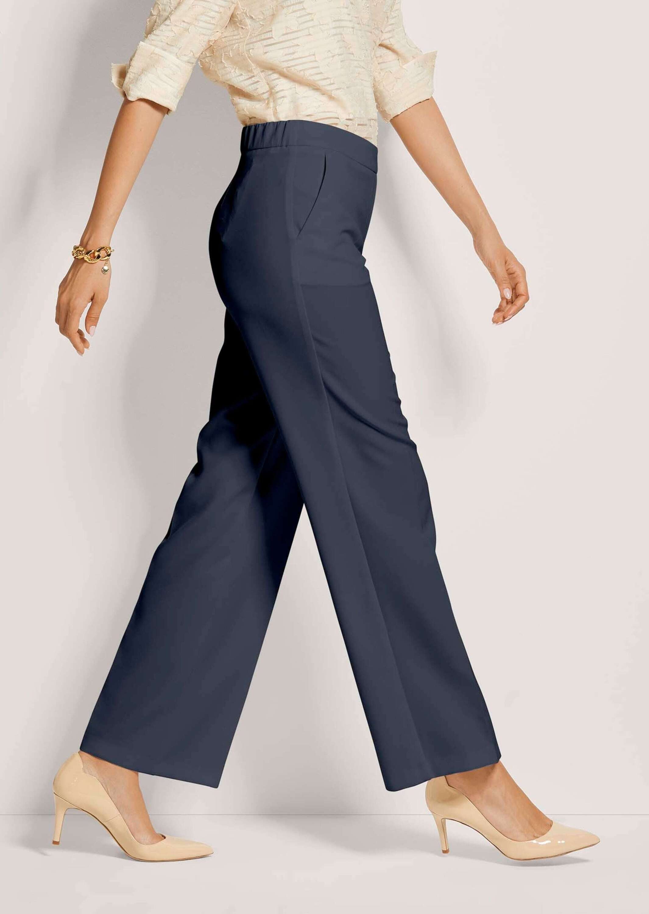 MADELEINE Stoffhose Elegante Damenhose mit Bügelfalten Weite Hose mit bequemem Schlupfbund, elastisch und modern