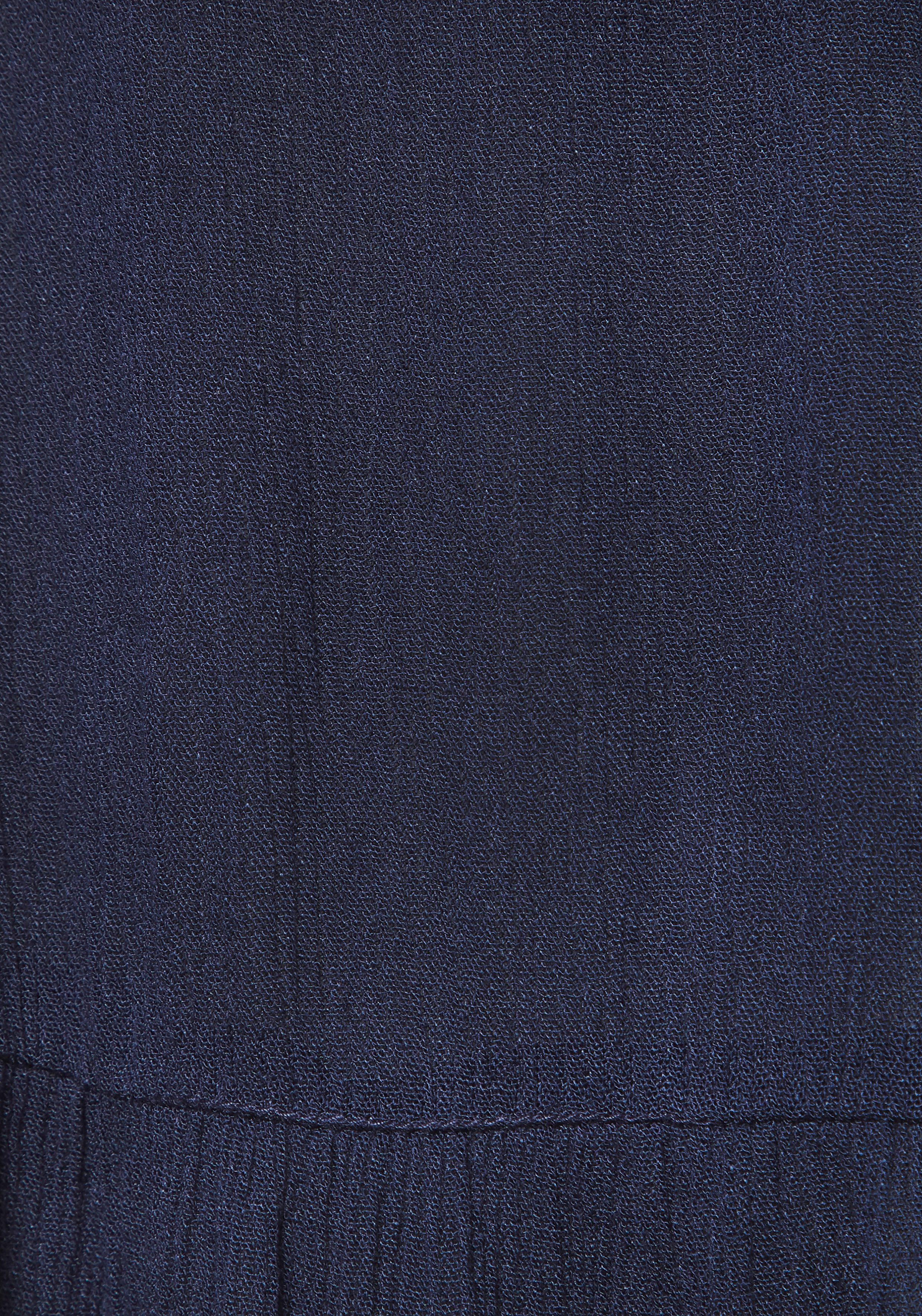 LASCANA Maxikleid mit tiefem Ausschnitt aus gekreppter Viskose – Bild 5 von 5