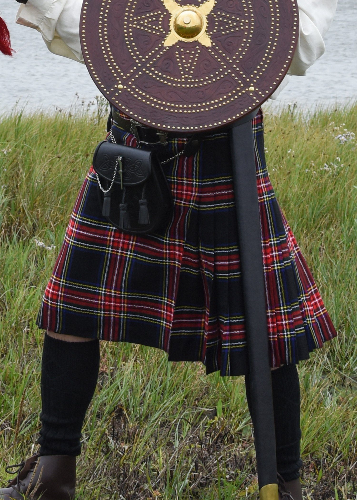 Wikinger-Kostüm Schottenrock, 8 Yard Kilt,Black Stewart Tartan