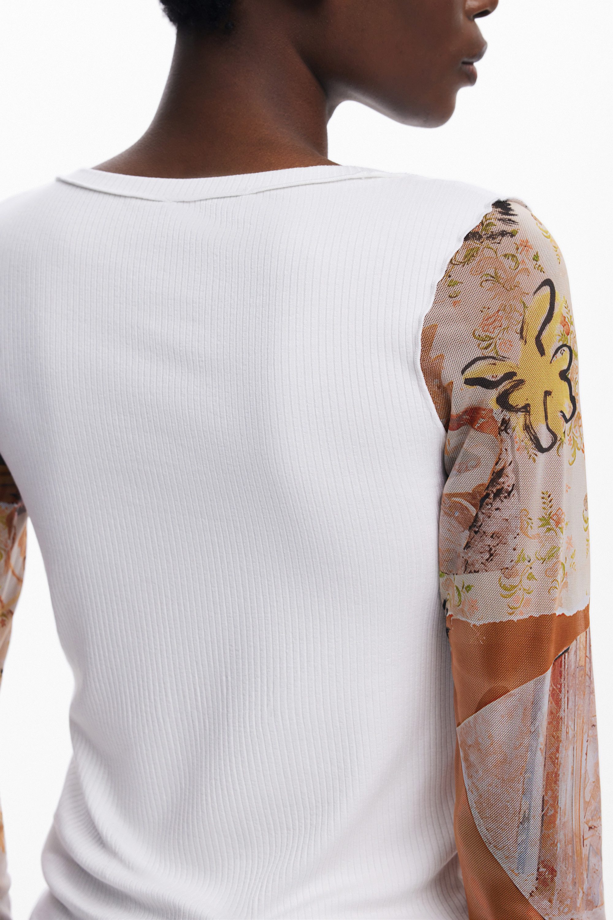 Desigual Strickpullover Stylischer Damenpullover: Weißes Langarmshirt mit Kontrastdetails