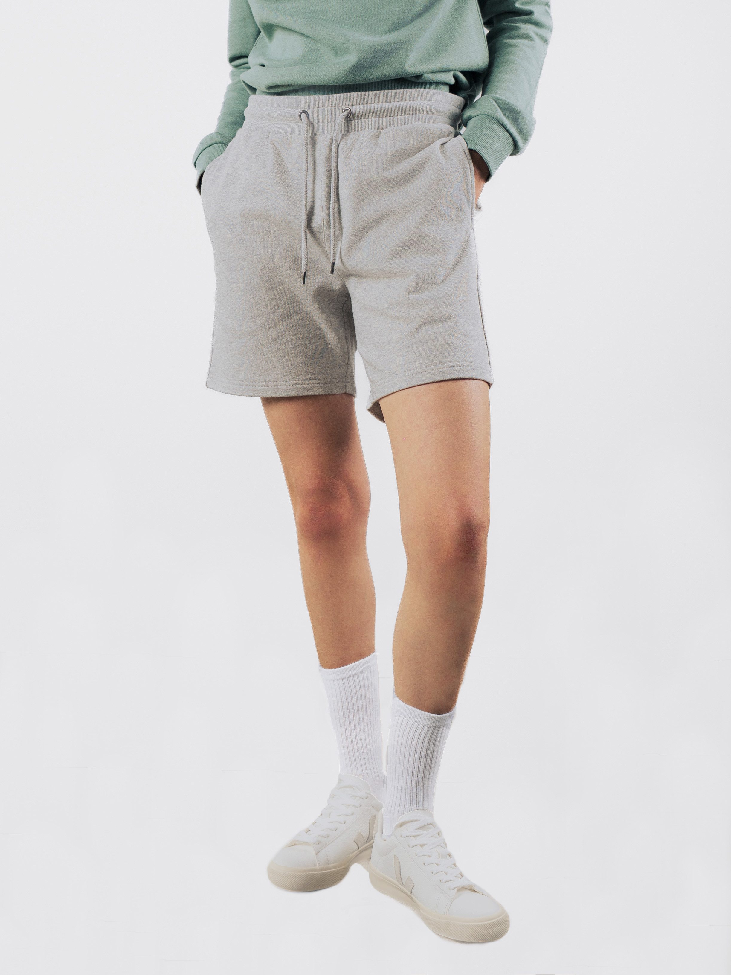 HONEST BASICS Sweatshorts Frauen aus OCS und GRS zertifizierter Bio-Baumwolle