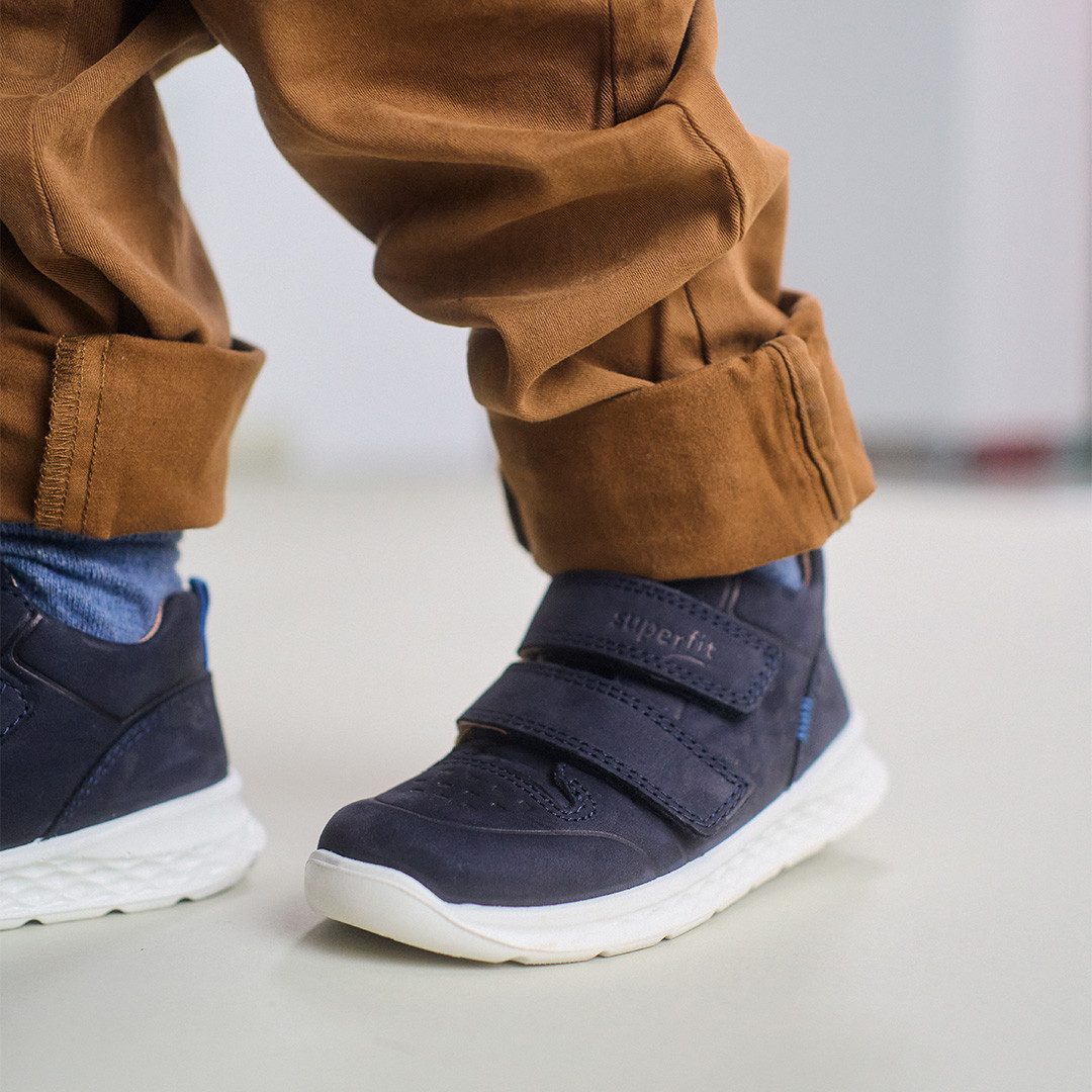 Superfit BREEZE, WMS: mittel Klettschuh Sneaker mit halbhohem Schaft, Größenschablone zum Download