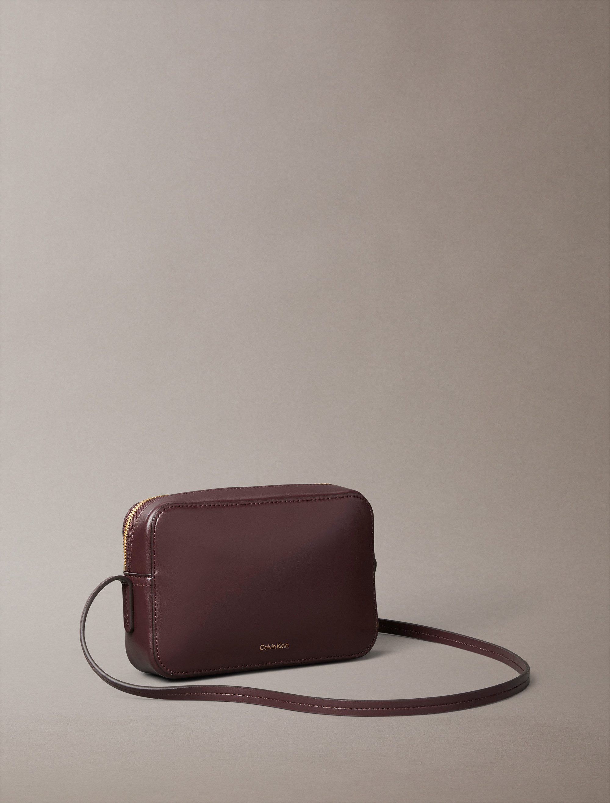 Calvin Klein Mini Bag CK CAMERA BAG, Damen Schultertasche, kleine Umhängeta günstig online kaufen