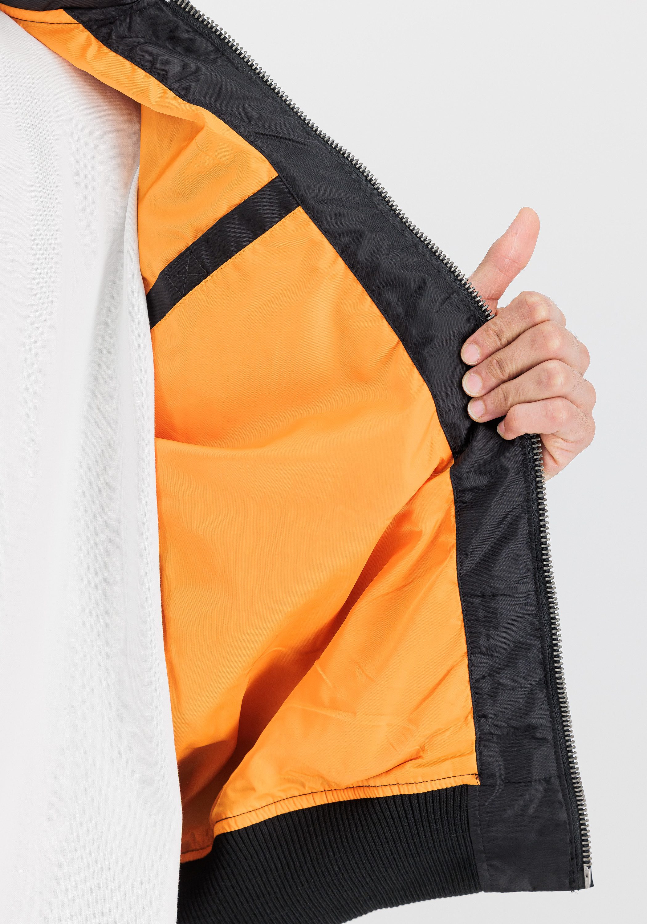 Alpha Industries Bomberjacke MA-1 TT Hood Light