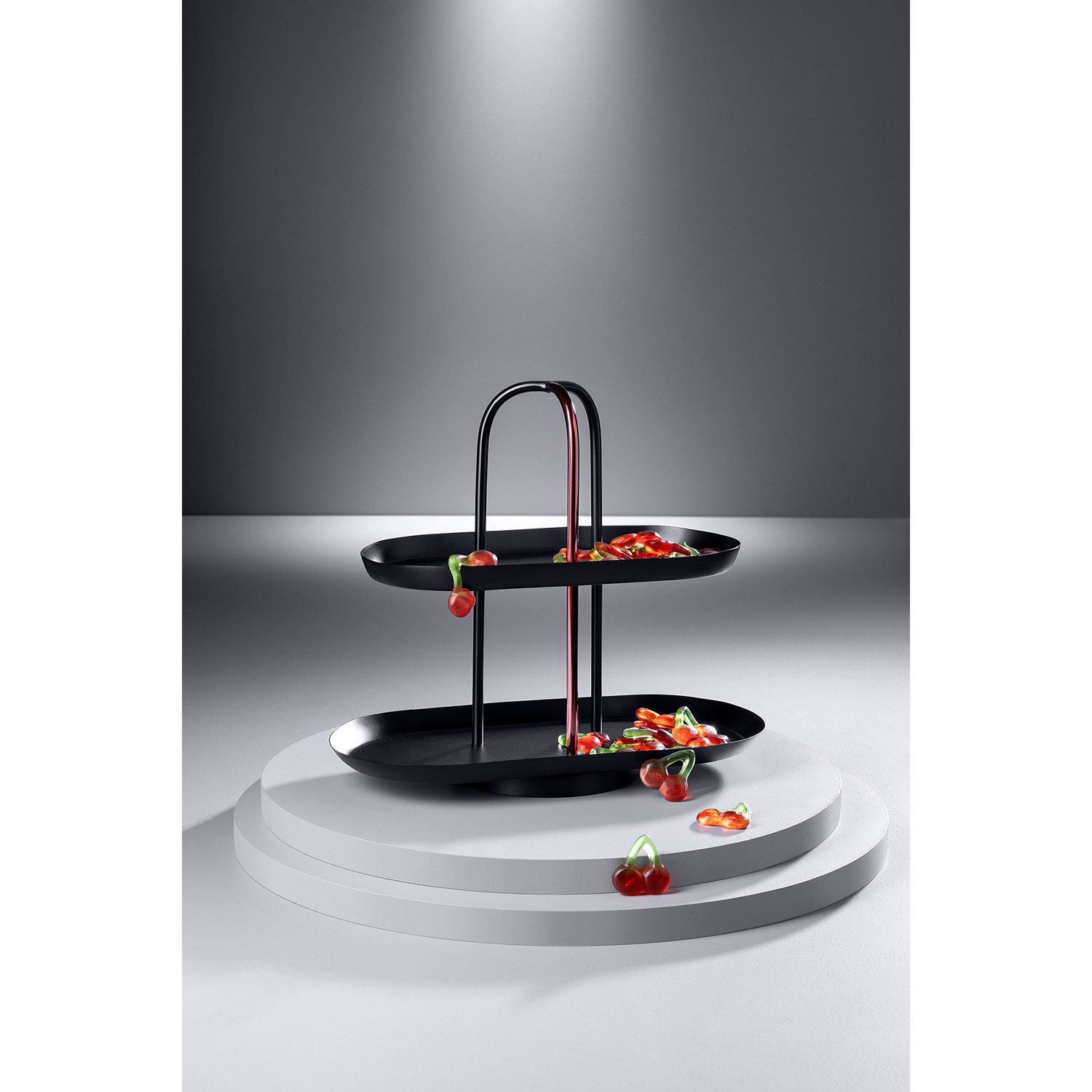 Fink Studio Etagere UPPER EAST 2er Etagere - rot-schwarz - Edelstahl - H. 27cm x B. 31cm, pulverbeschichtet, (1x Etagere, Etagere - Cupcake Ständer - Servierplatte - Tortenplatte), Etagere Cupcake Ständer Servierplatte Tortenplatte 3-stöckig