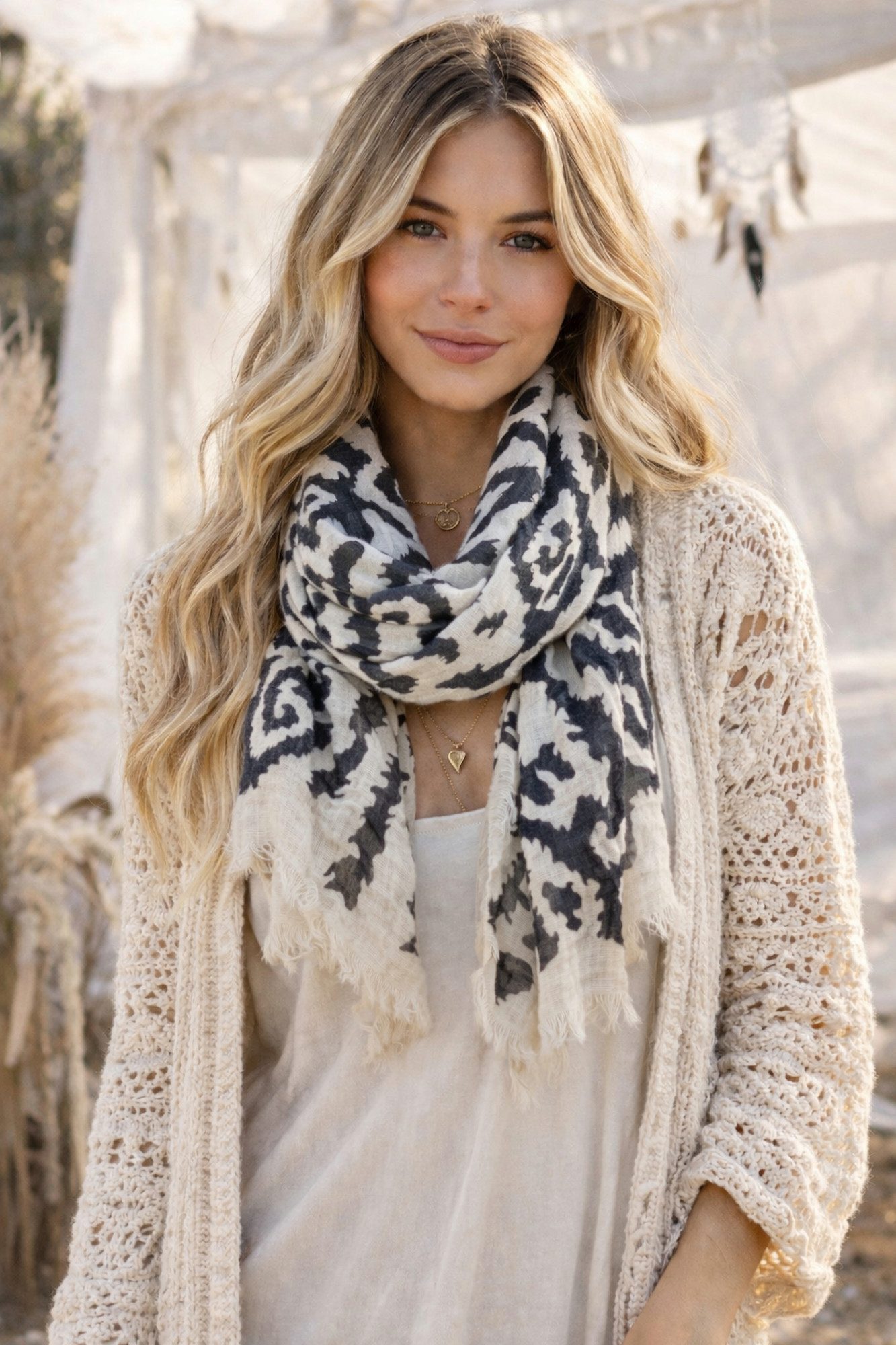 Ella Jonte Modeschal, leichter XL Sommerschal mit Ethno-Muster im Boho Ibiza Style