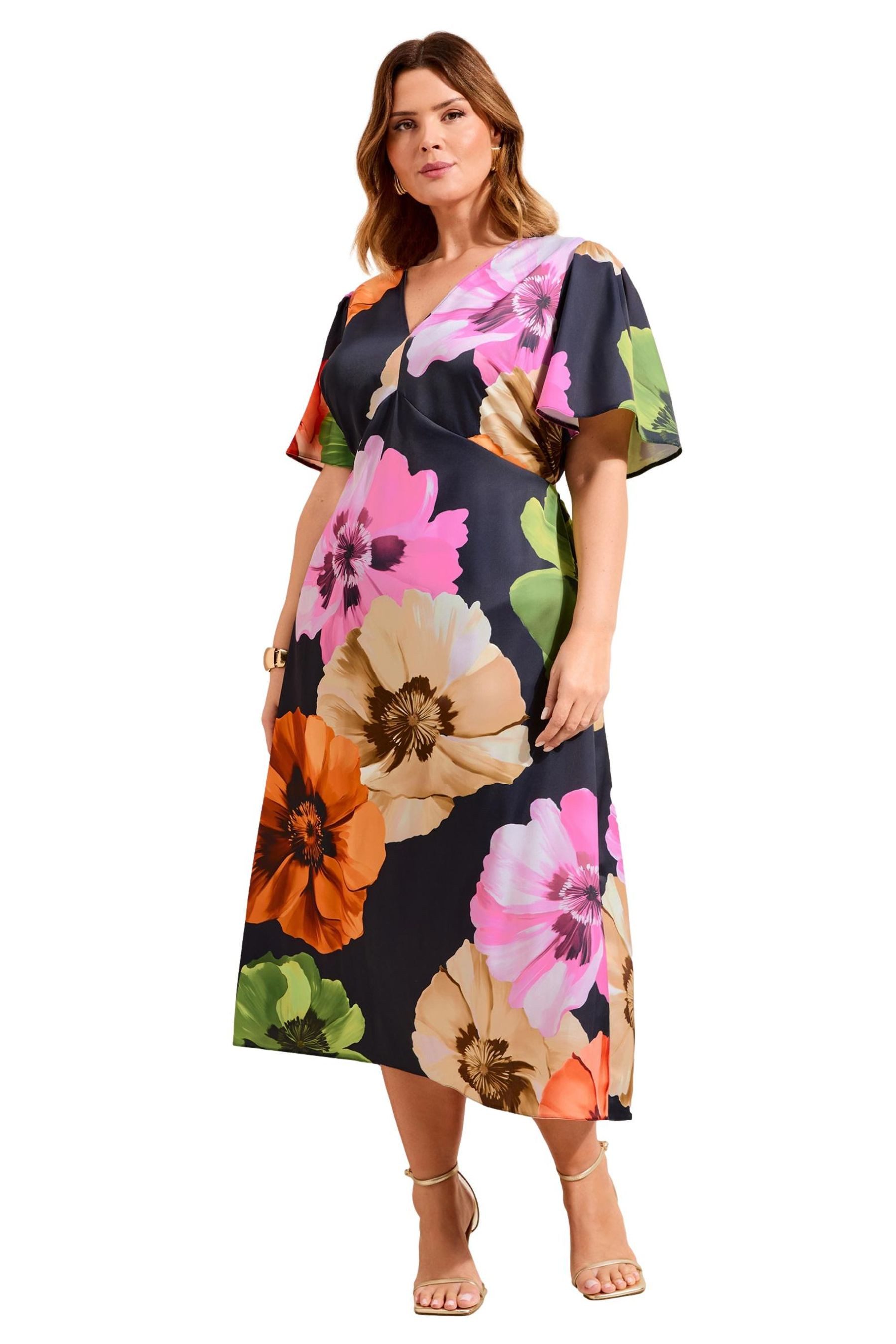 Midikleid Friends Like These Satin-Midikleid, Curve