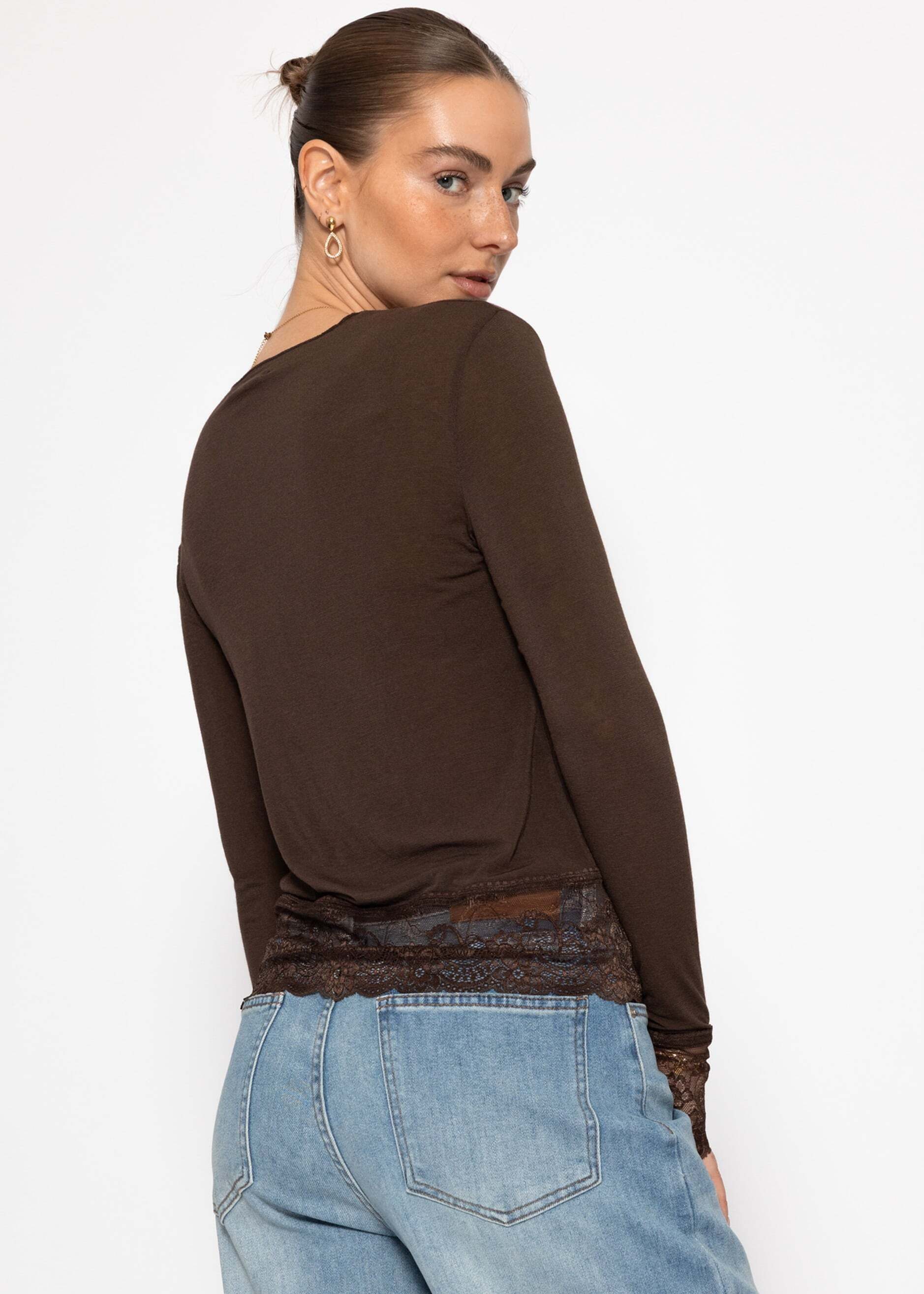 SASSYCLASSY Langarmshirt Langarmshirt mit Spitzenborte für Damen Weiches Top mit Kashmiranteil in körpernahem Schnitt Braun Altrosa – Bild 5 von 5