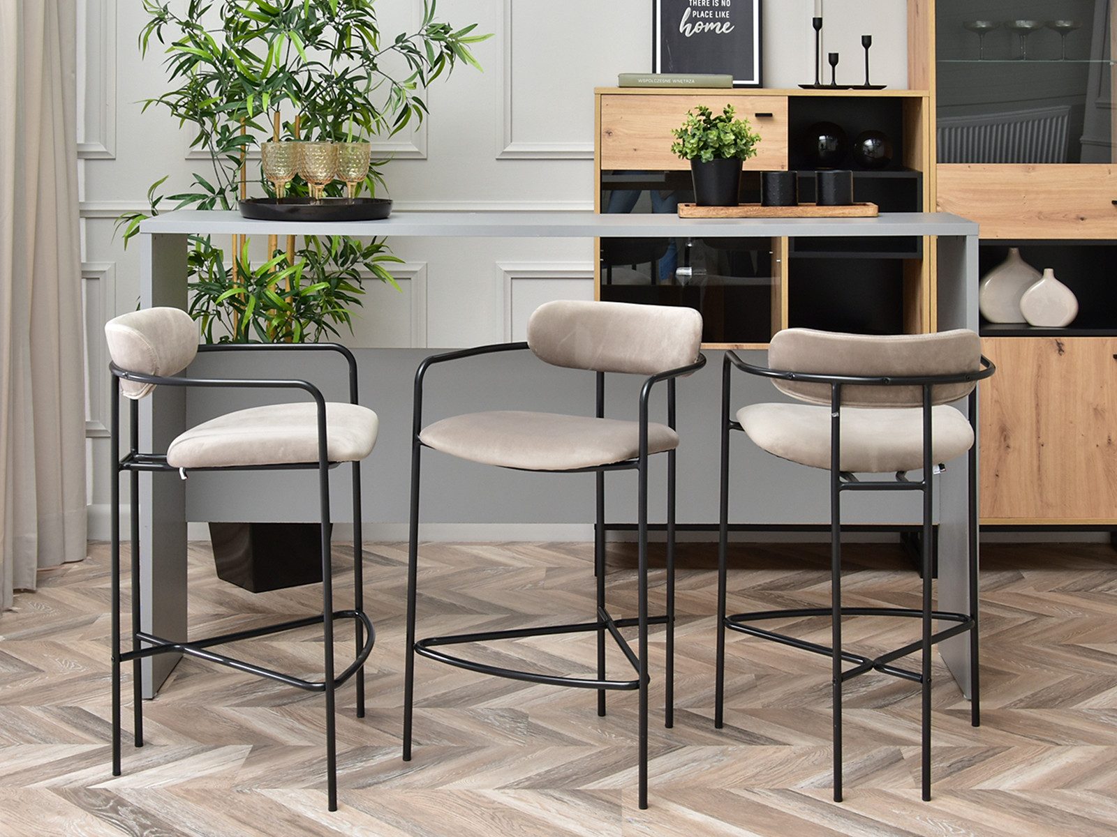 Compleo Barhocker Minimalistischer Barhocker aus Samt günstig online kaufen