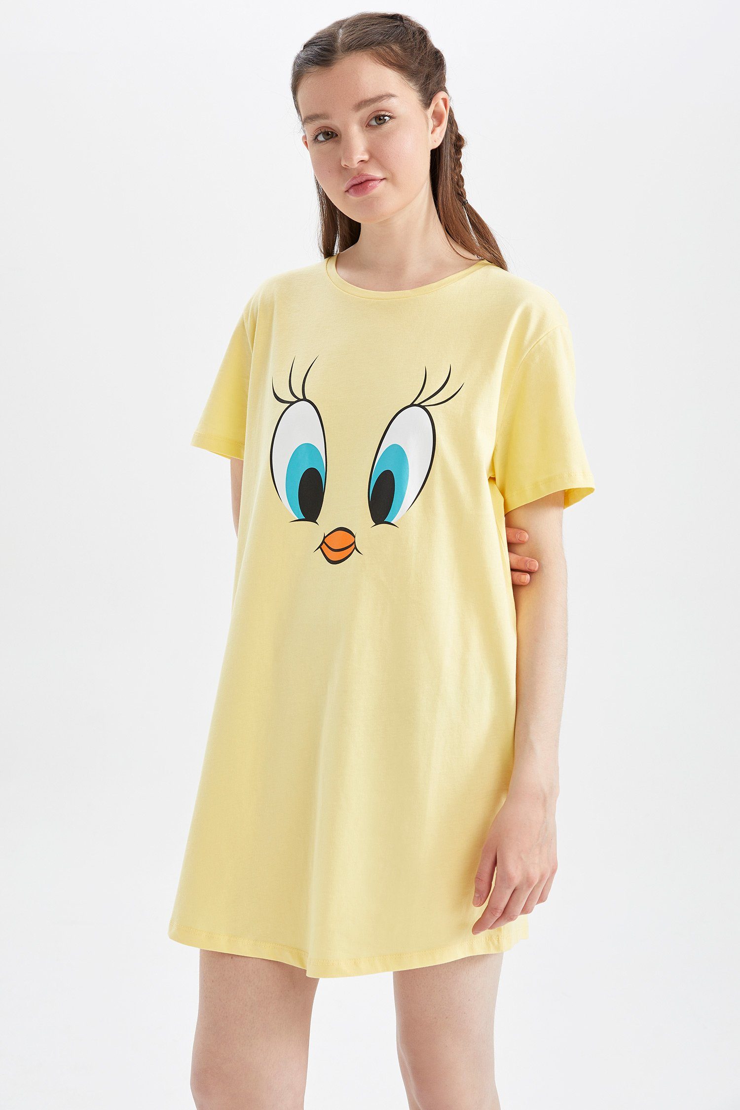 Wäsche/Bademode Nachtwäsche DeFacto Nachthemd Damen Nachthemd Looney Tunes RELAX FIT (Packung, 0-tlg)