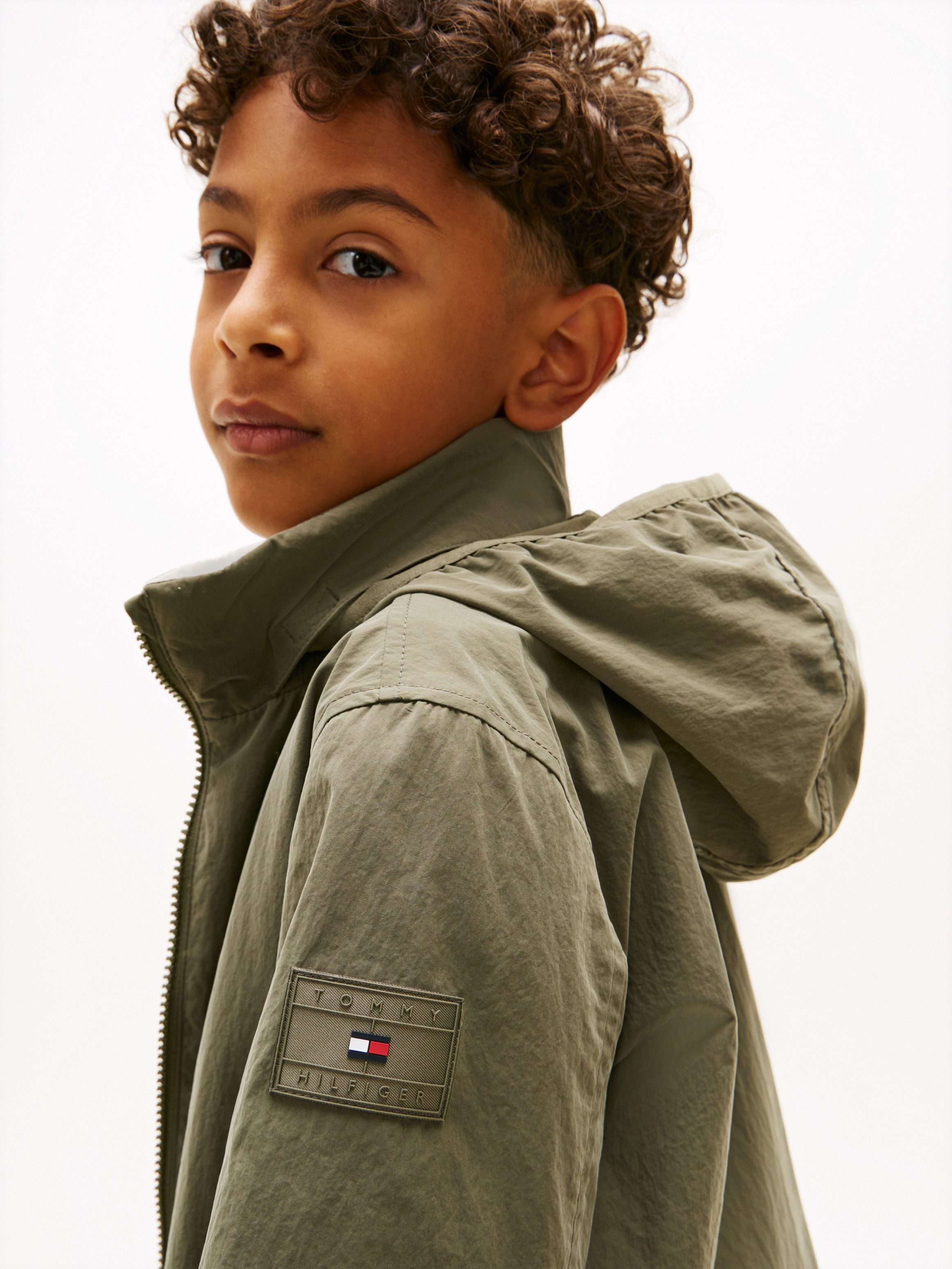 Tommy Hilfiger Outdoorjacke ESSENTIAL JACKET Kinder bis 16 Jahre, regular fit, mit Kapuze