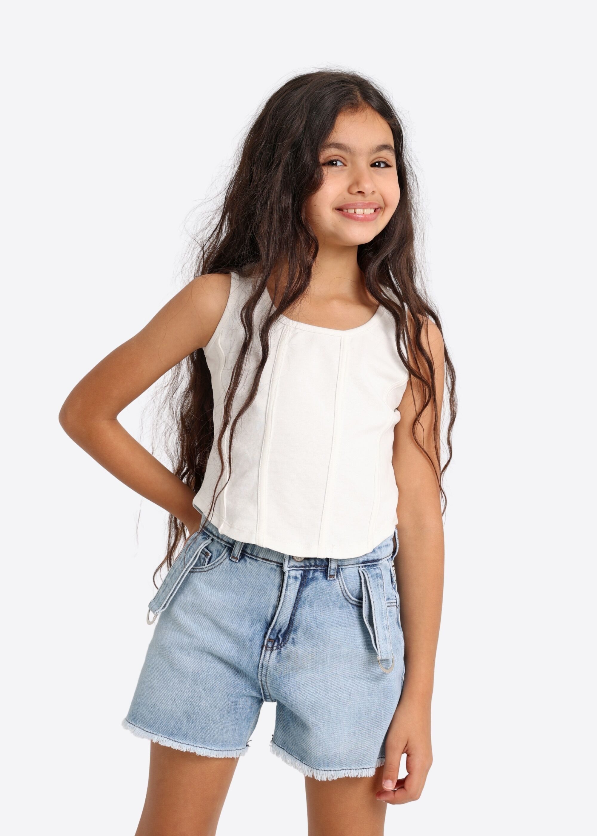 Solang Jeansshorts mit seitlichen Zierbändern und Metallringen