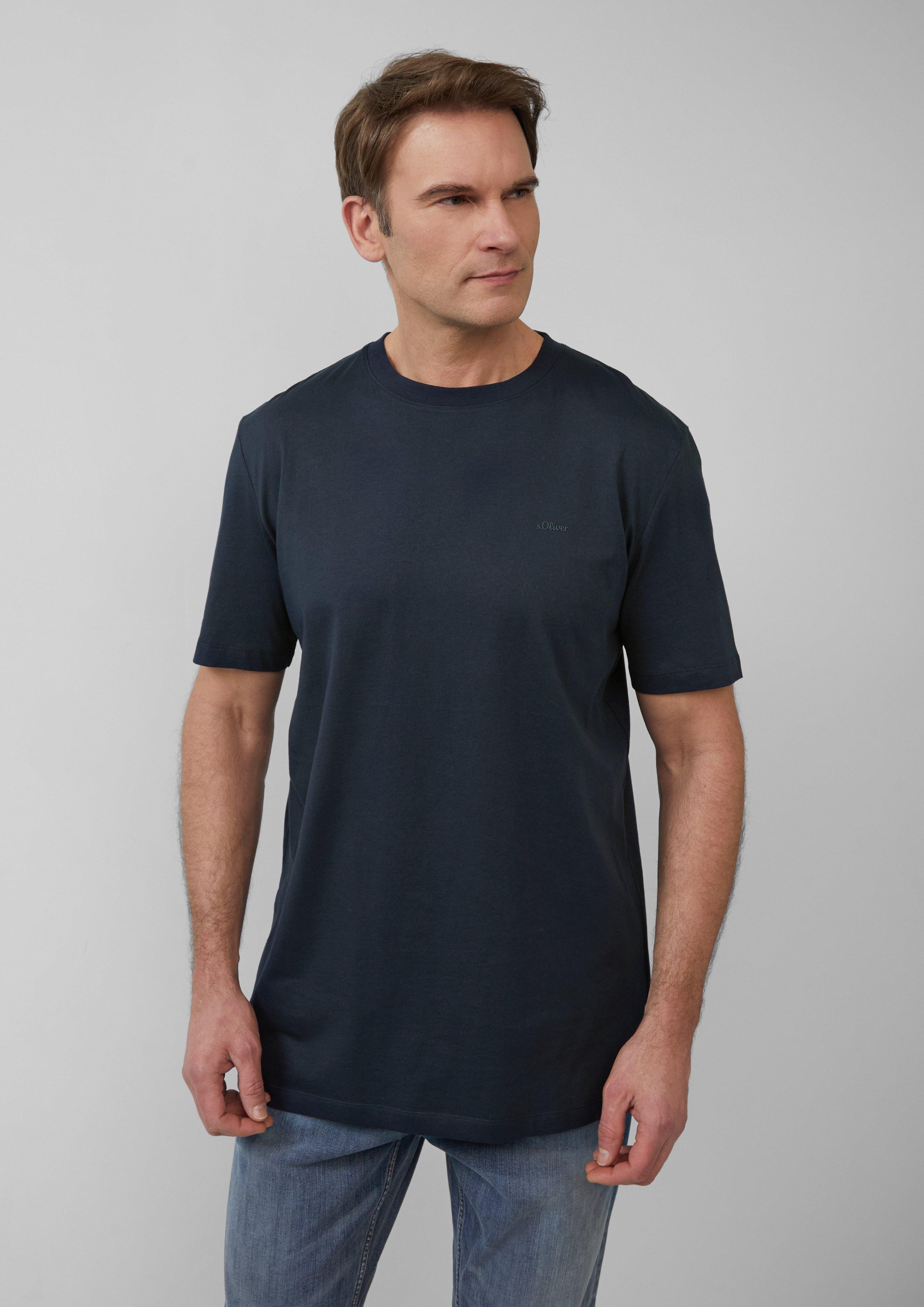 s.Oliver Kurzarmshirt Baumwoll-T-Shirt mit kleinem Logo-Print günstig online kaufen