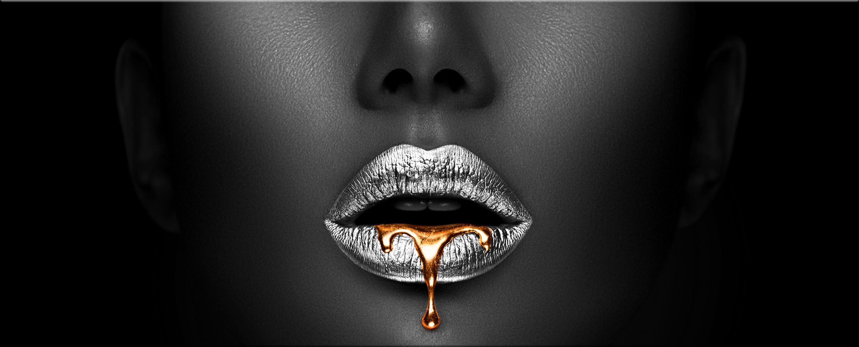 artissimo Glasbild XXL Bild aus Glas 125x50 cm / Panorama Wandbild groß / Wanddeko modern, Frauen und Fashion: Lippen in Silber-Schwarz-Gold
