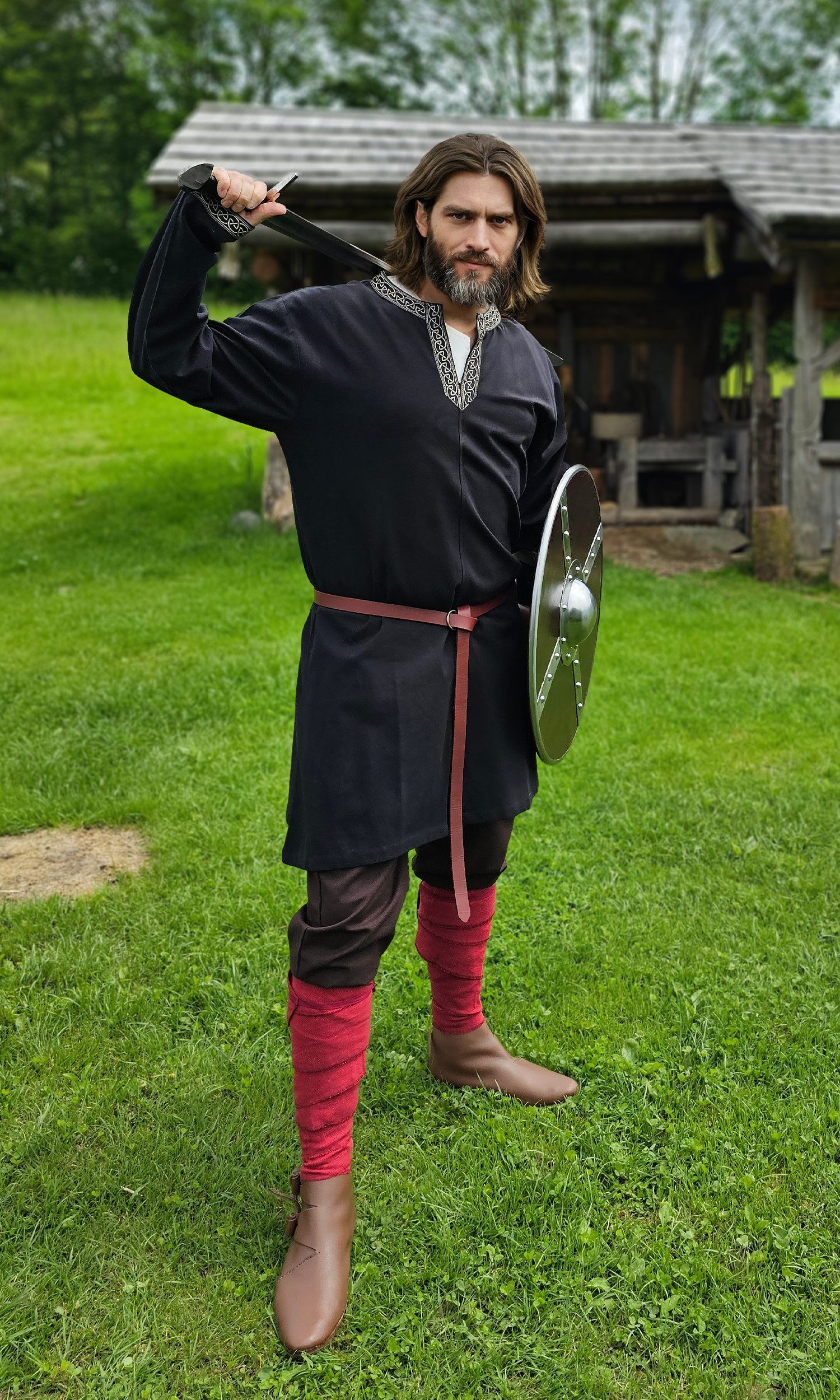 Vehi Mercatus Wikinger-Kostüm Wikinger Tunika schwarz mit Knotenmuster "Hakon", langarm