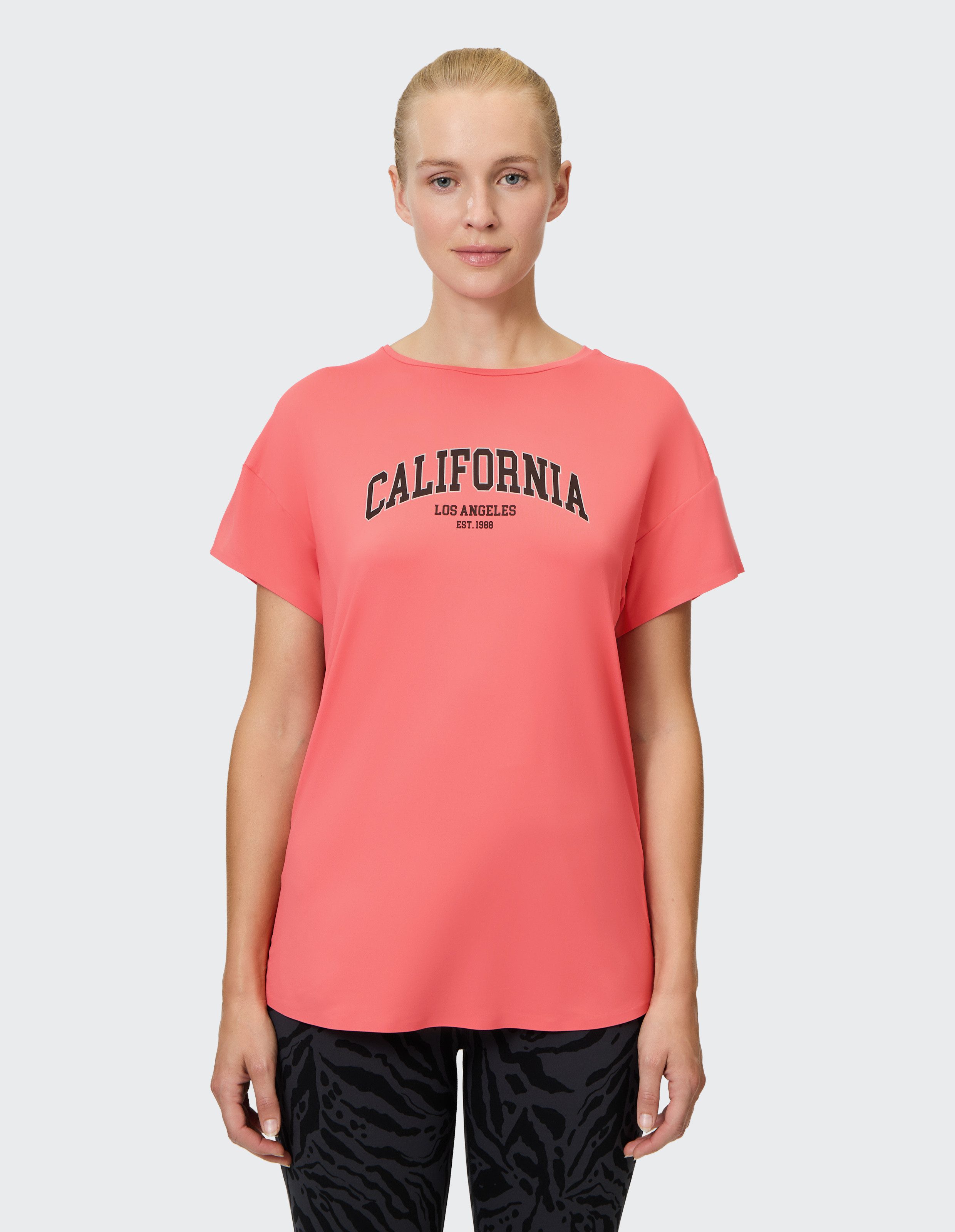Venice Beach T-Shirt EDANA weiter Schnitt, sportlicher Stil, feuchtigkeitst günstig online kaufen