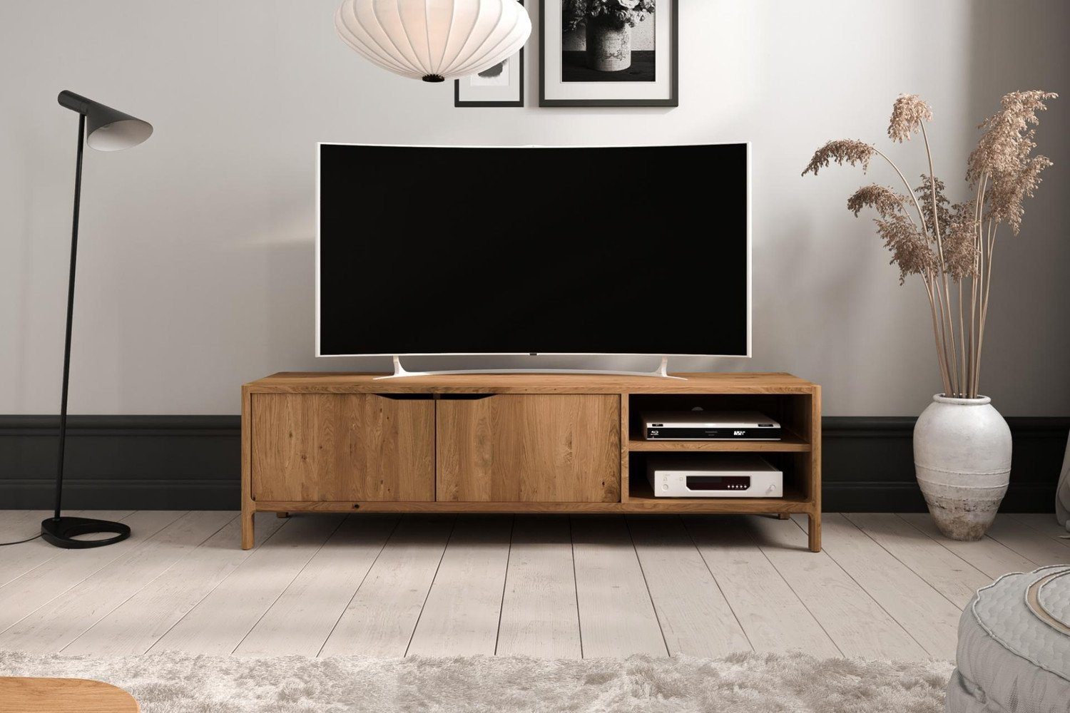 Natur24 Lowboard TV-Board Swig Wildeiche massiv geölt 160x50 mit 2 Türen  und 2 Fächern, Dekoration nicht im Lieferumfang enthalten