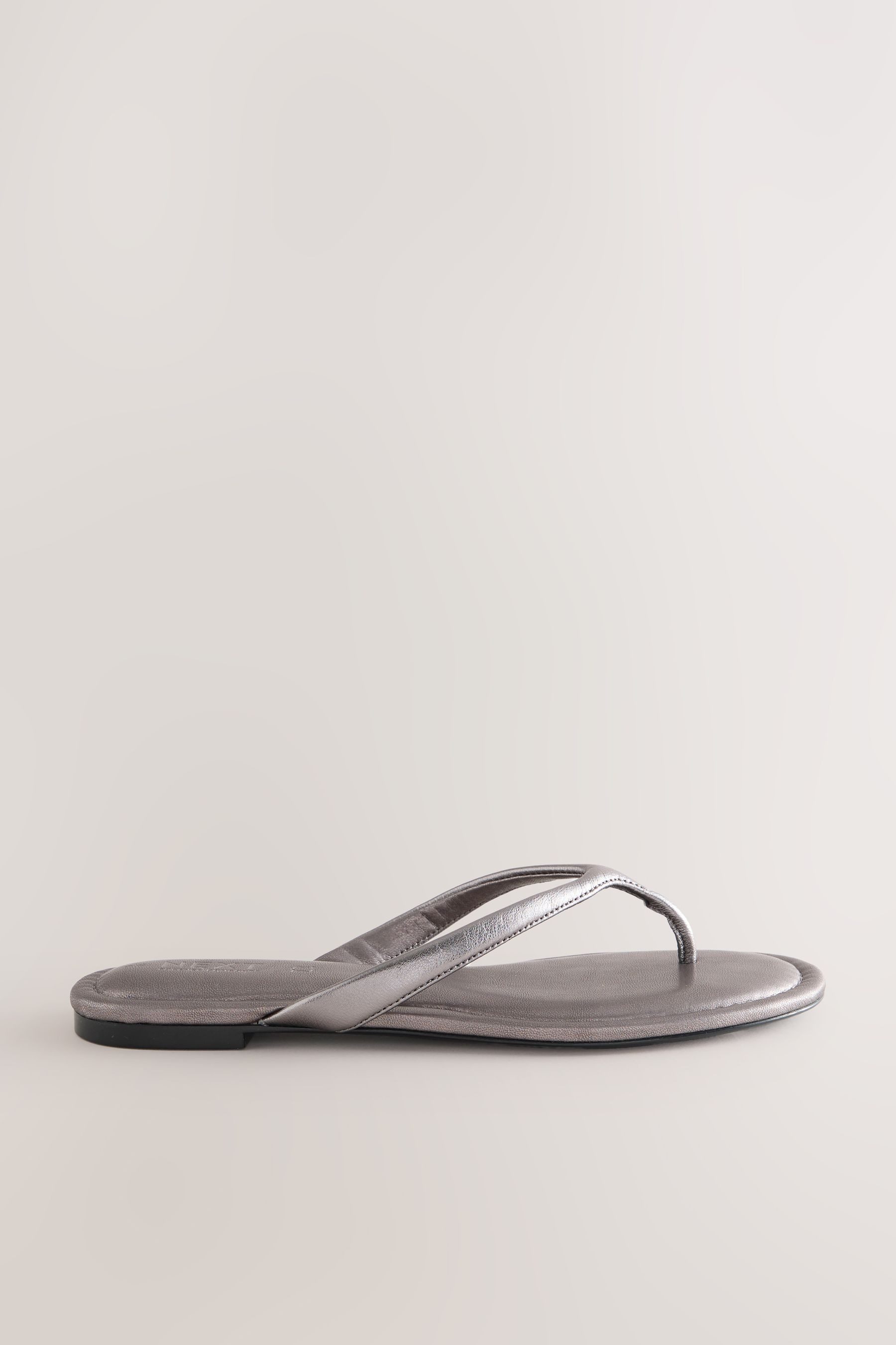 Next Forever Comfort® Zehentrenner aus Leder Sandale (1-tlg)