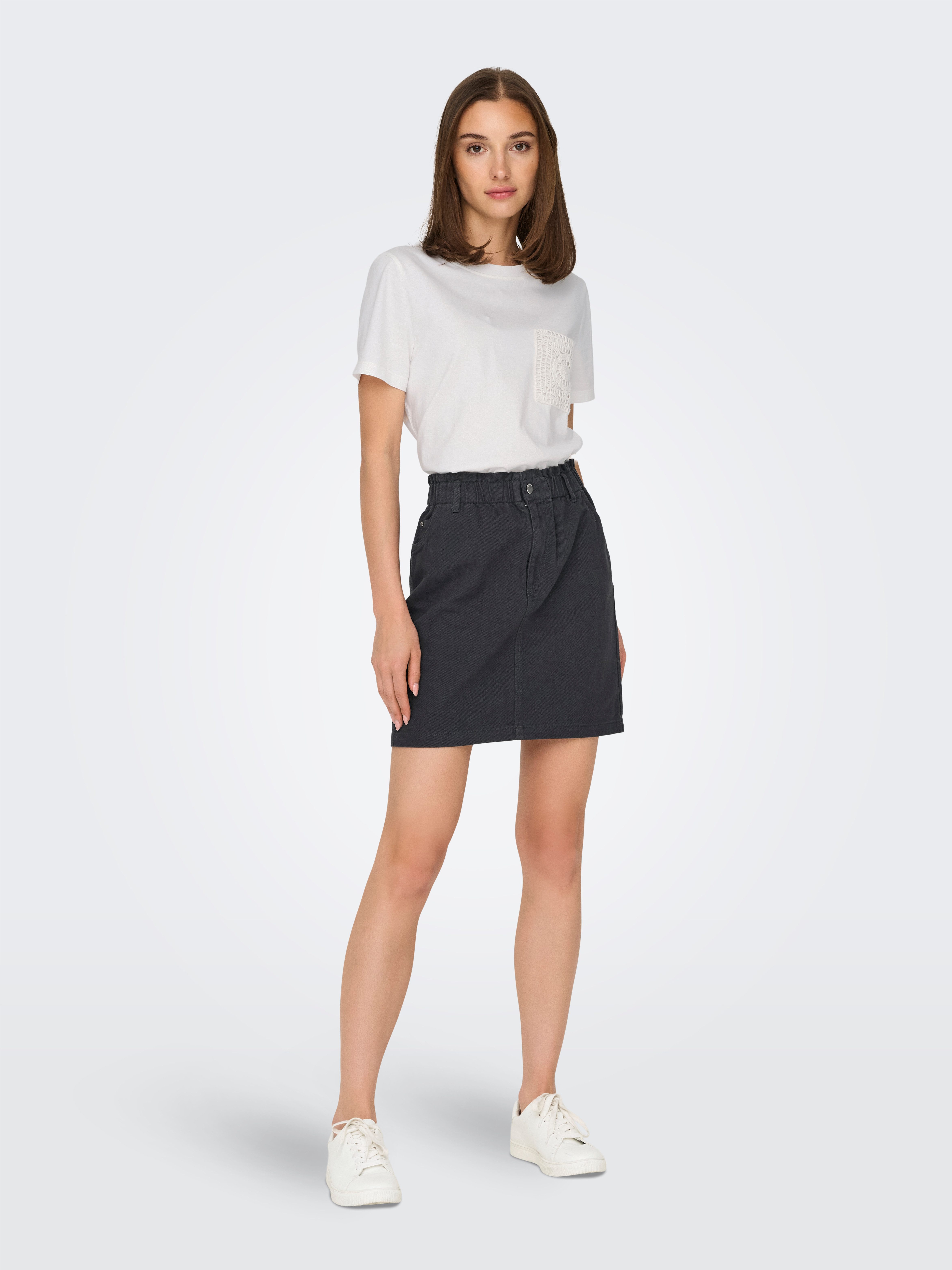 JDY Kurzarmshirt JDYSELMA S/S CROCHET POCKET TOP JRS NOOS
