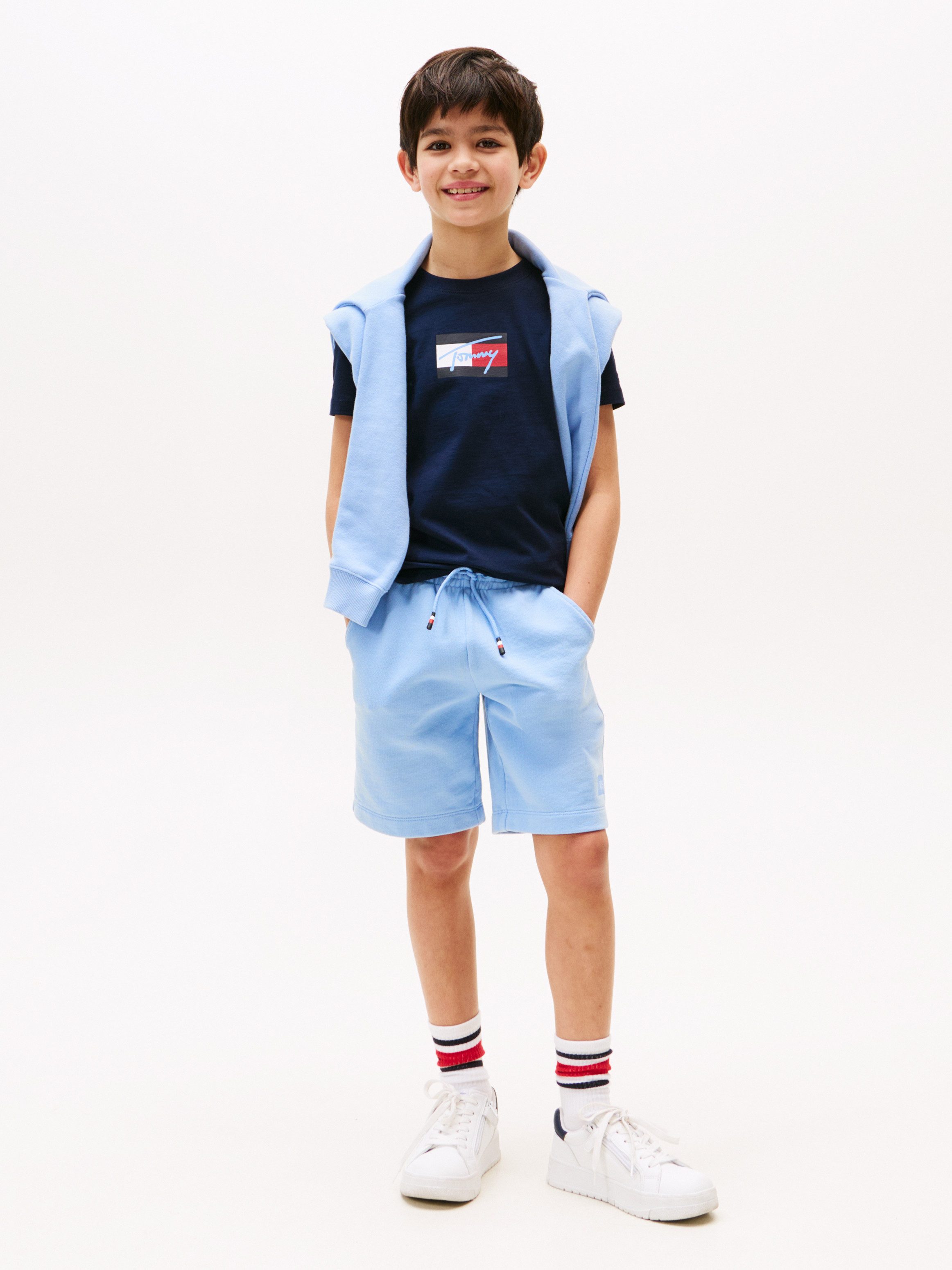 Tommy Hilfiger T-Shirt TOMMY SCRIPT FLAG PRINT TEE SS für Kinder bis 16 Jahre, mit Logo-Print