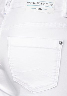 Cecil 3/4-Jeans mit einem Logo-Badge hinten