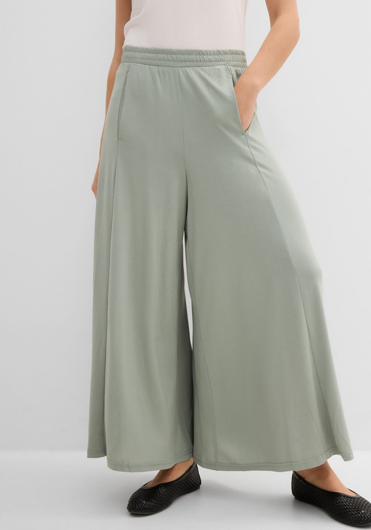 bonprix Culotte aus Modal und Polyester, Loose fit Passform, weites Bein